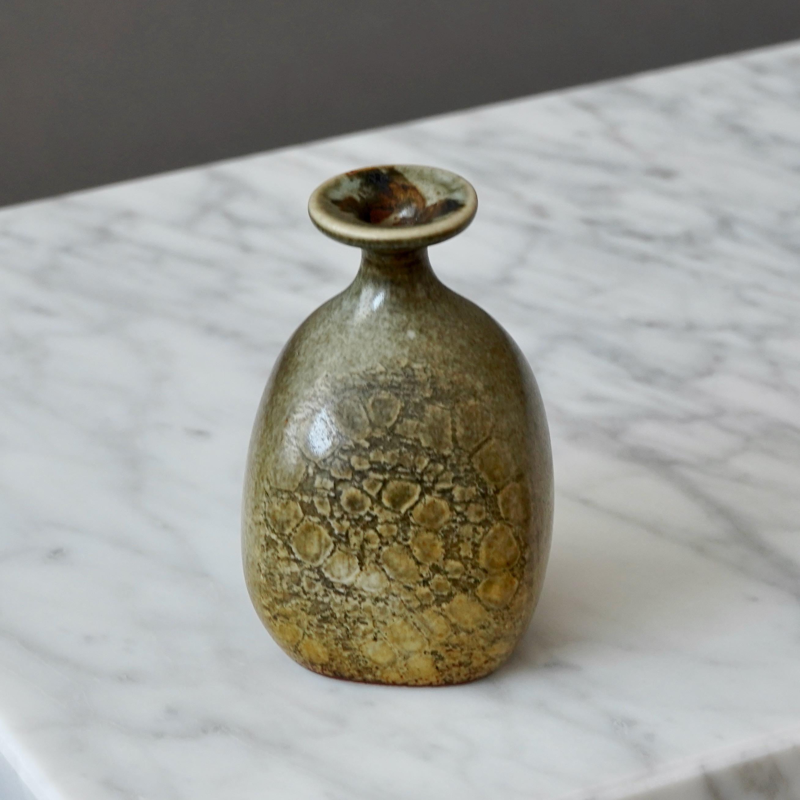 Scandinave moderne Vase en grès unique de Stig Lindberg pour Gustavsberg Studio, Suède, 1976 en vente