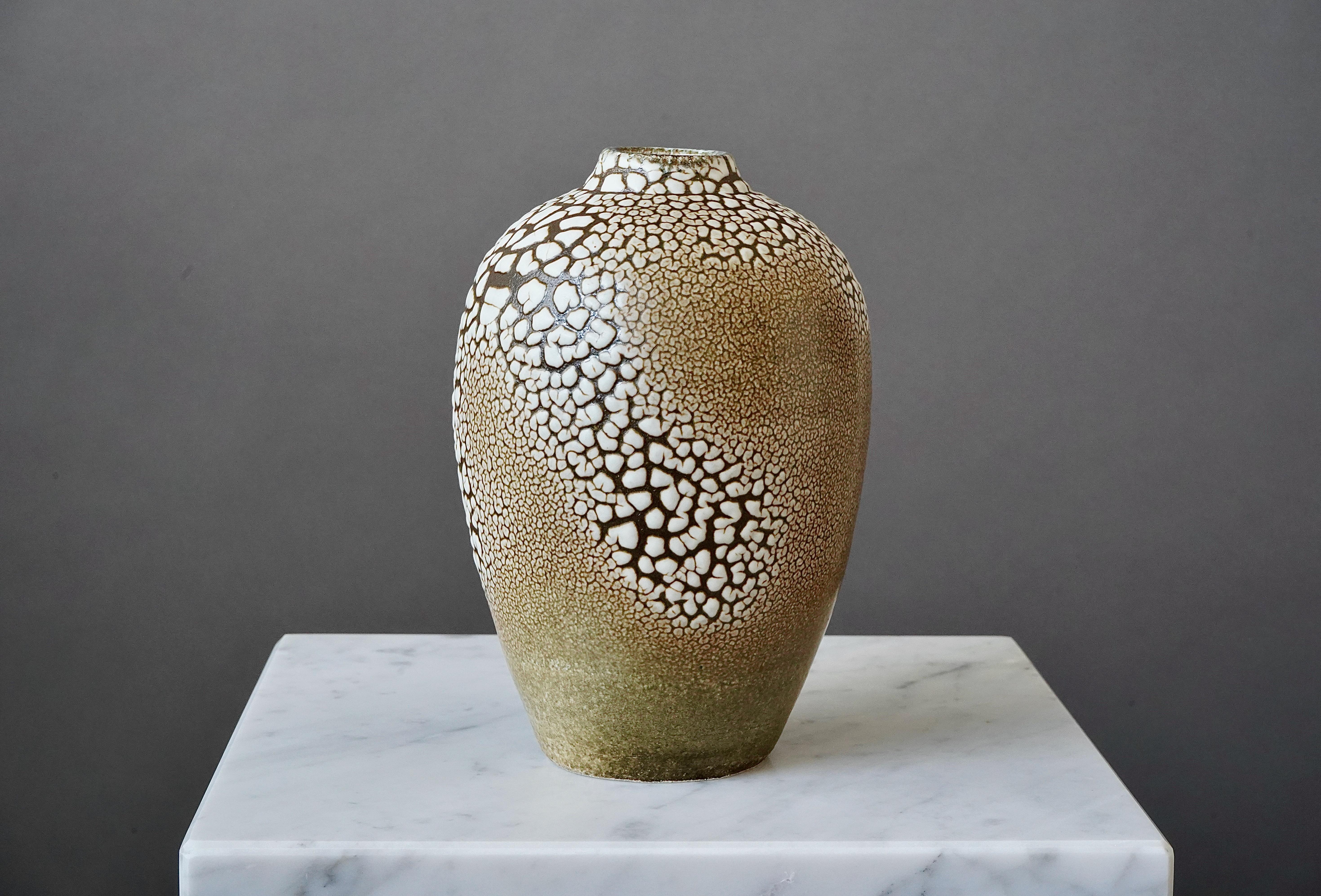 Contemporary Unique Stoneware Vase by Swedish Ceramist Rune Bergman For Sale