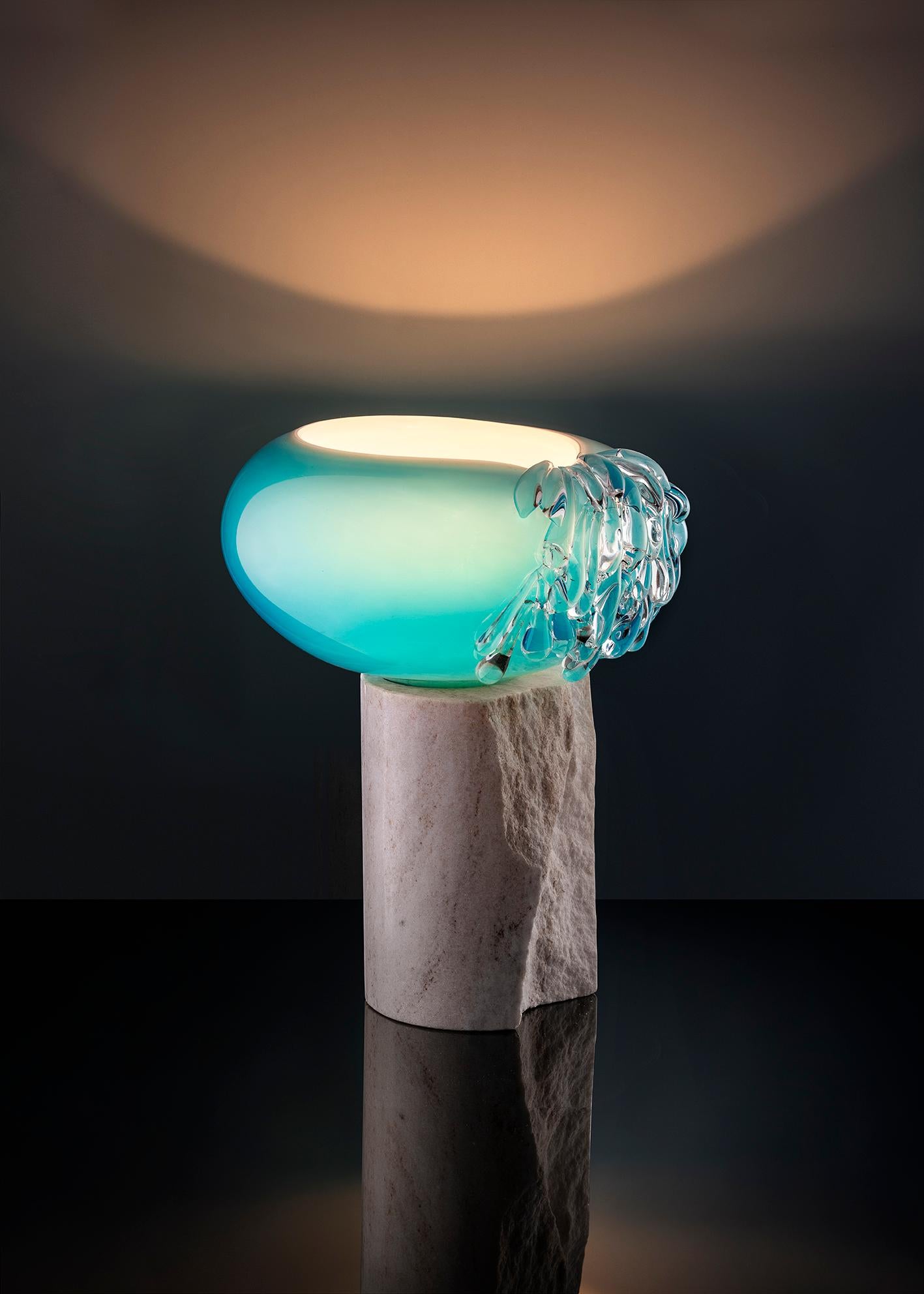 Unique Stravedamento Mouth Blown Murano Glass Centerpiece by Aina Kari en Nuevo estado para la venta en Geneve, CH