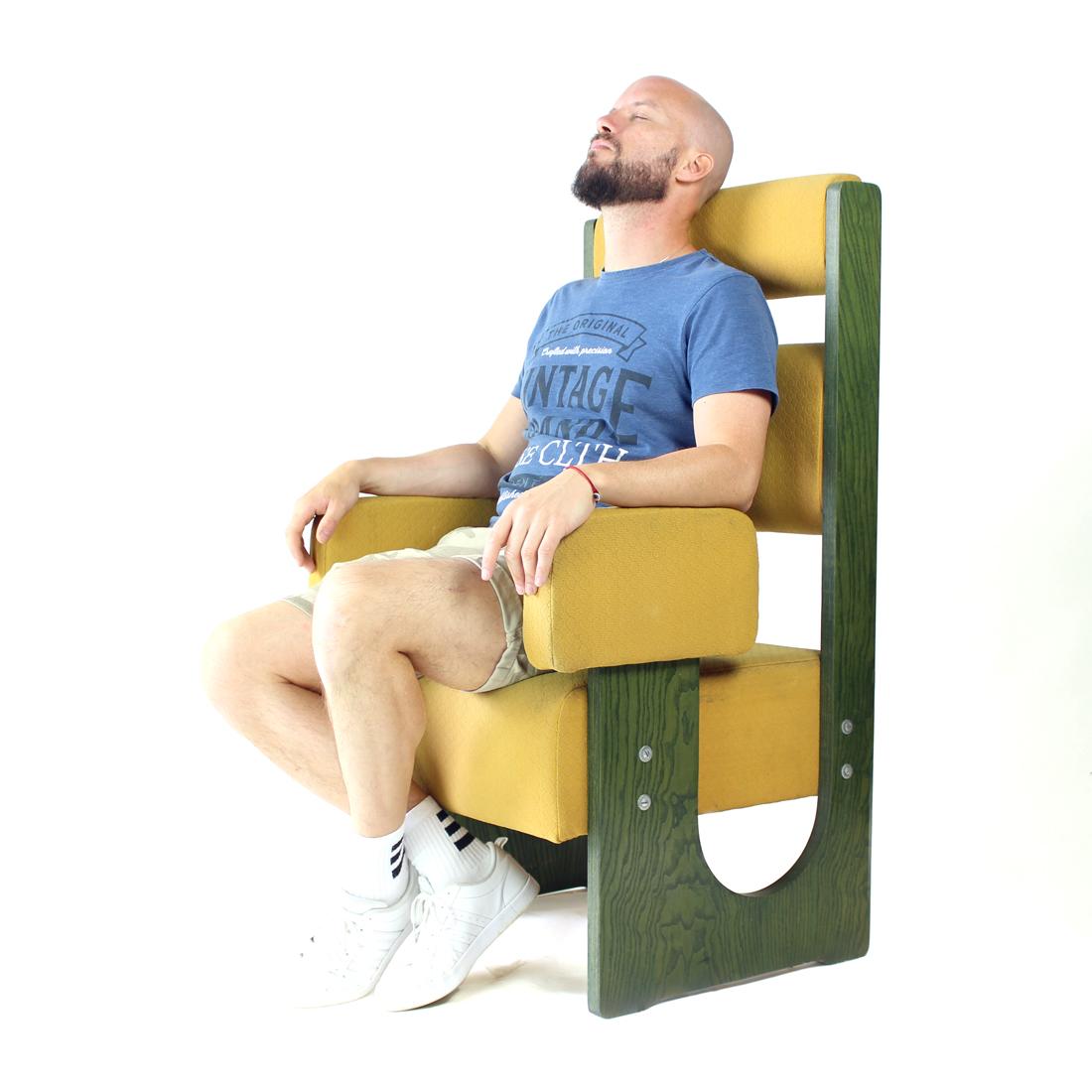 Sillón Trono Alto Único, Checoslovaquia Años 80 en venta 7