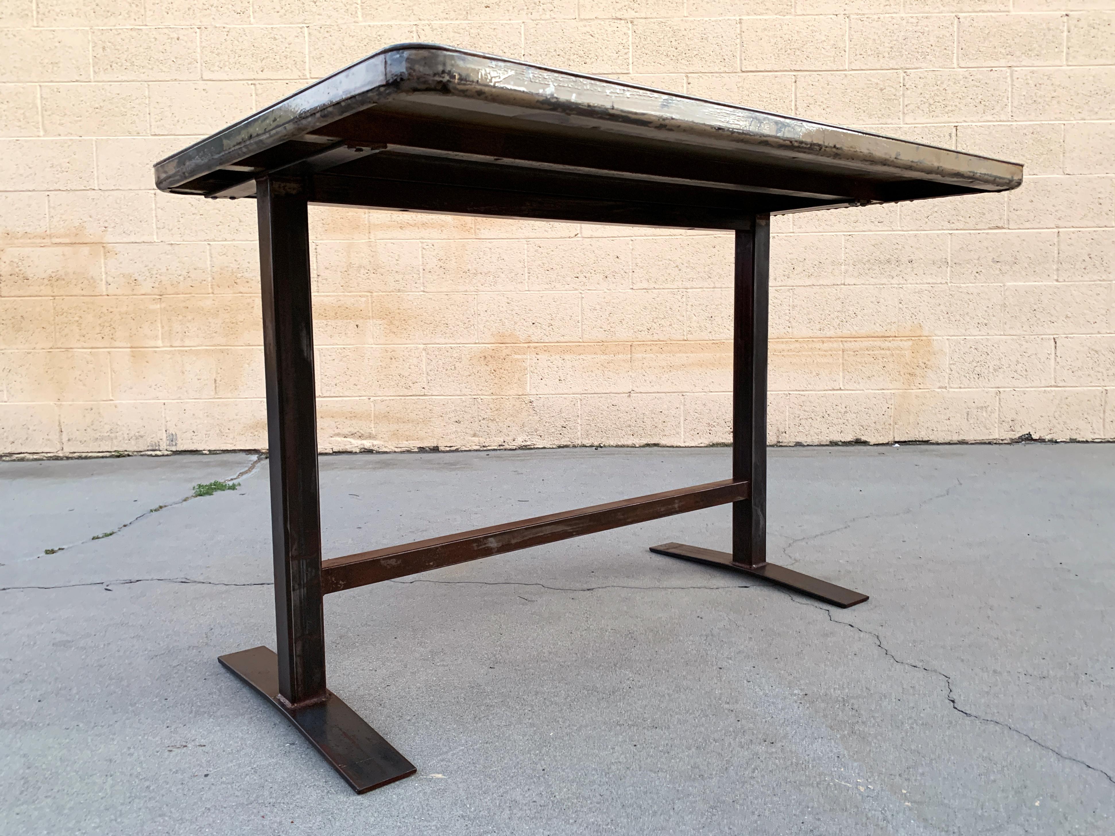 Unique Tanker Table with Resin Top and Custom Base In Distressed Condition For Sale In Alhambra, CA