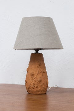 Unique terracotta table lamp with red clover by Swedish sculptor, 1947
