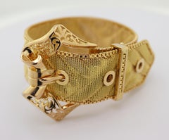 Unique Textured Mesh Link Yellow Gold Buckle Bracelet