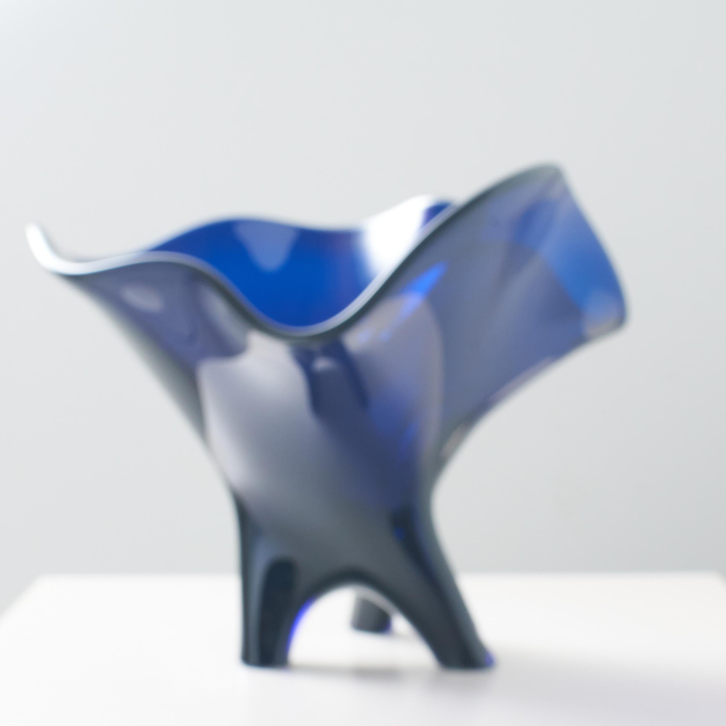 Modern Unique Tornado blue glass bowl by Allan Scharff For Sale