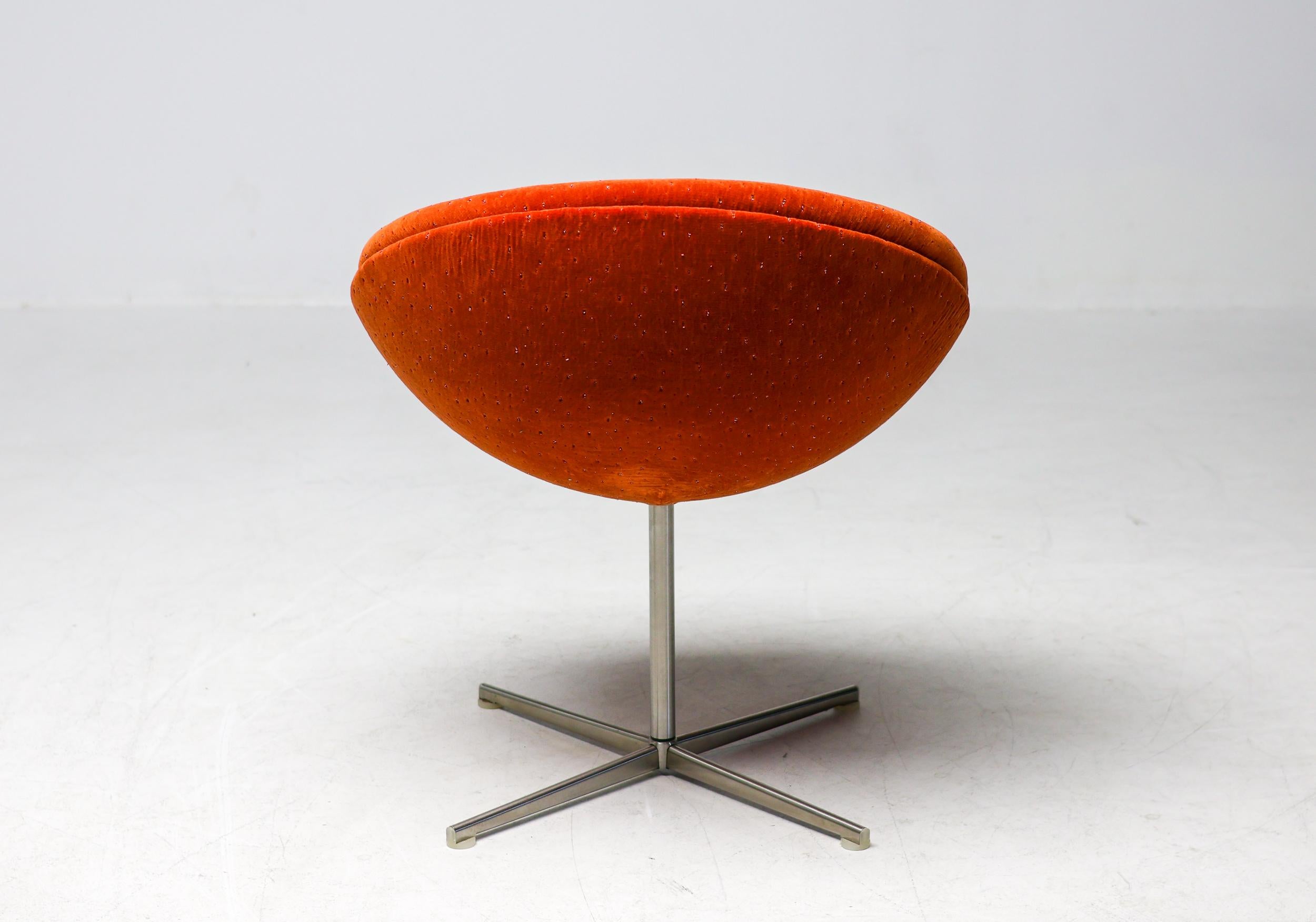 Unique Tramontana Jade and Ember Velvet Verner Panton C1 Chairs en vente 1