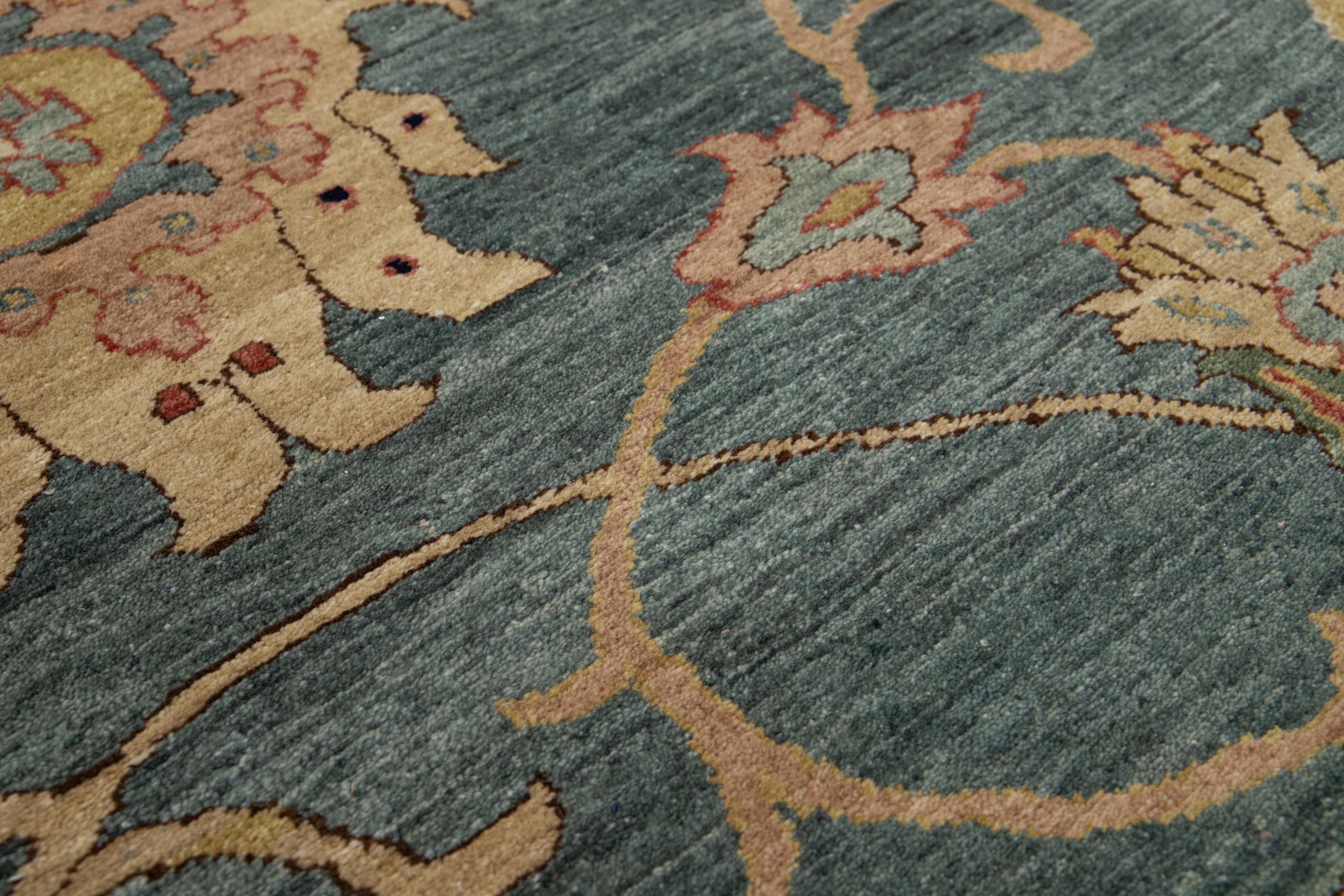 Unico tappeto di transizione egiziano Sultanabad Rugs tessuto a mano in blu. in vendita 10