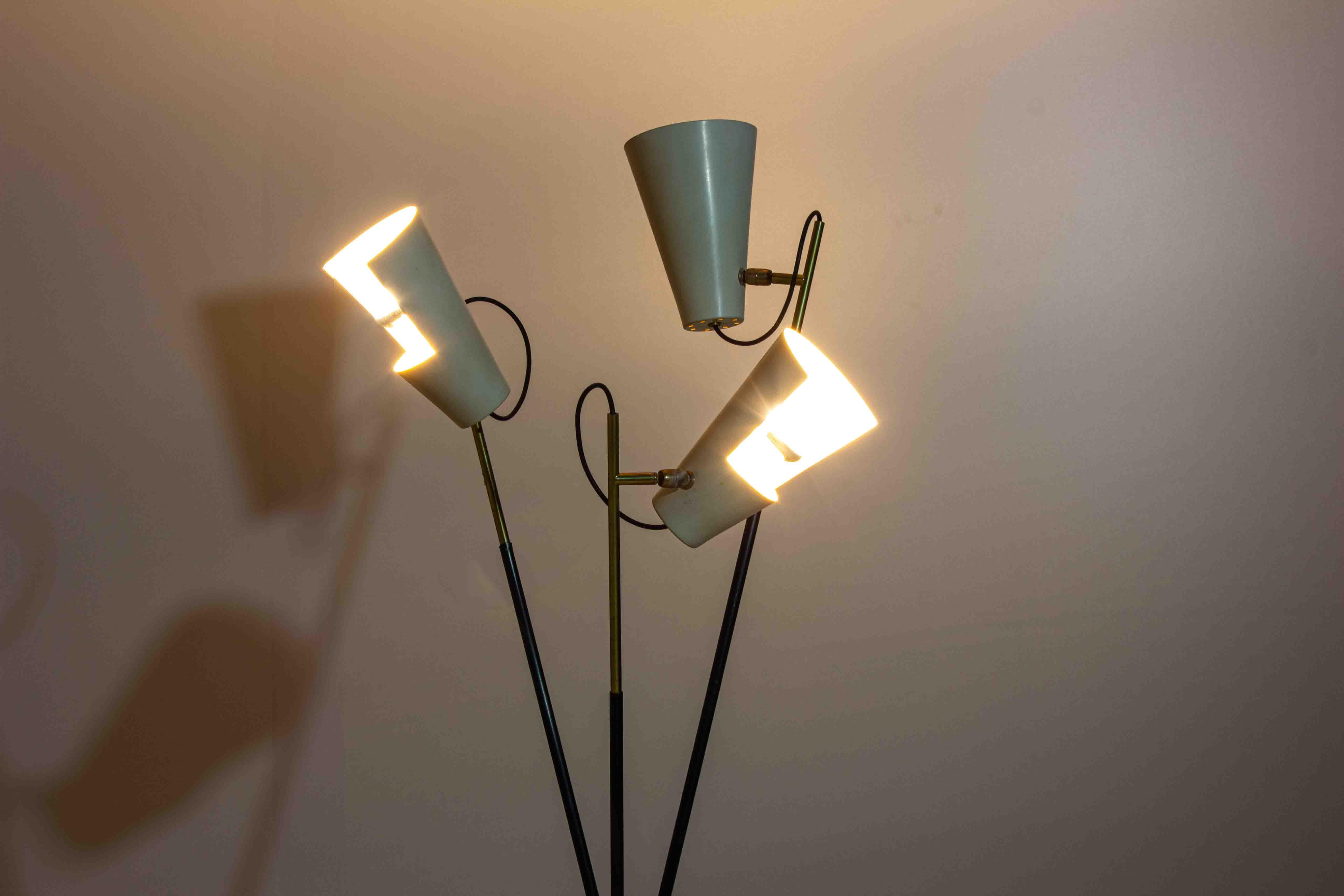 Mid-20th Century Unique tripod floor lamp by Stilnovo with white shades, Italy 1960s For Sale