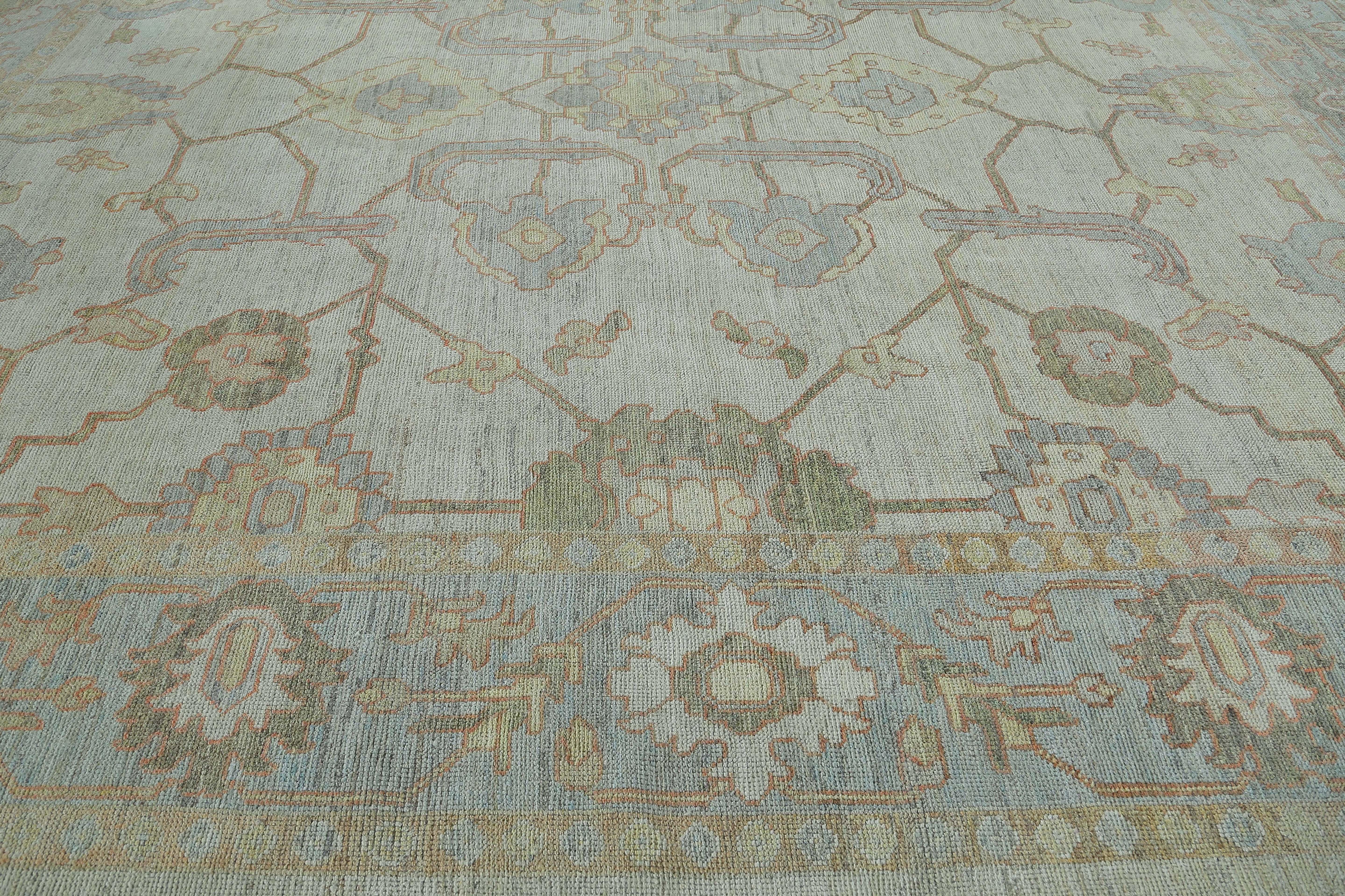 Alfombra Afgana Oushak Circa 1990 - Lana Azul Diseño Marfil - 95472 en Excelente estado para la venta en Dallas, TX