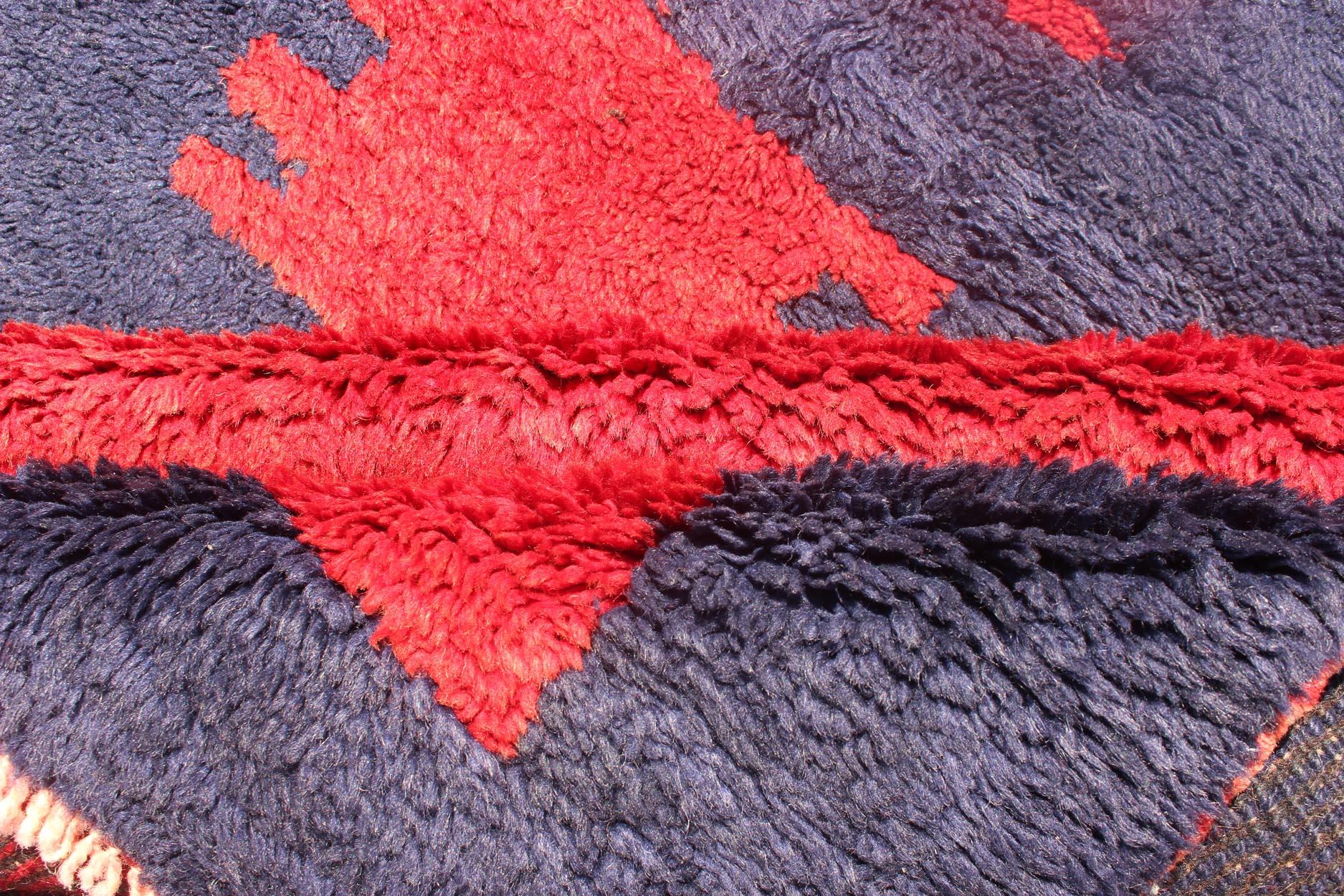 20th Century  Turkish Tulu Rug with Modern Minimalist Design in Blue, Red and Luxurious Wool For Sale