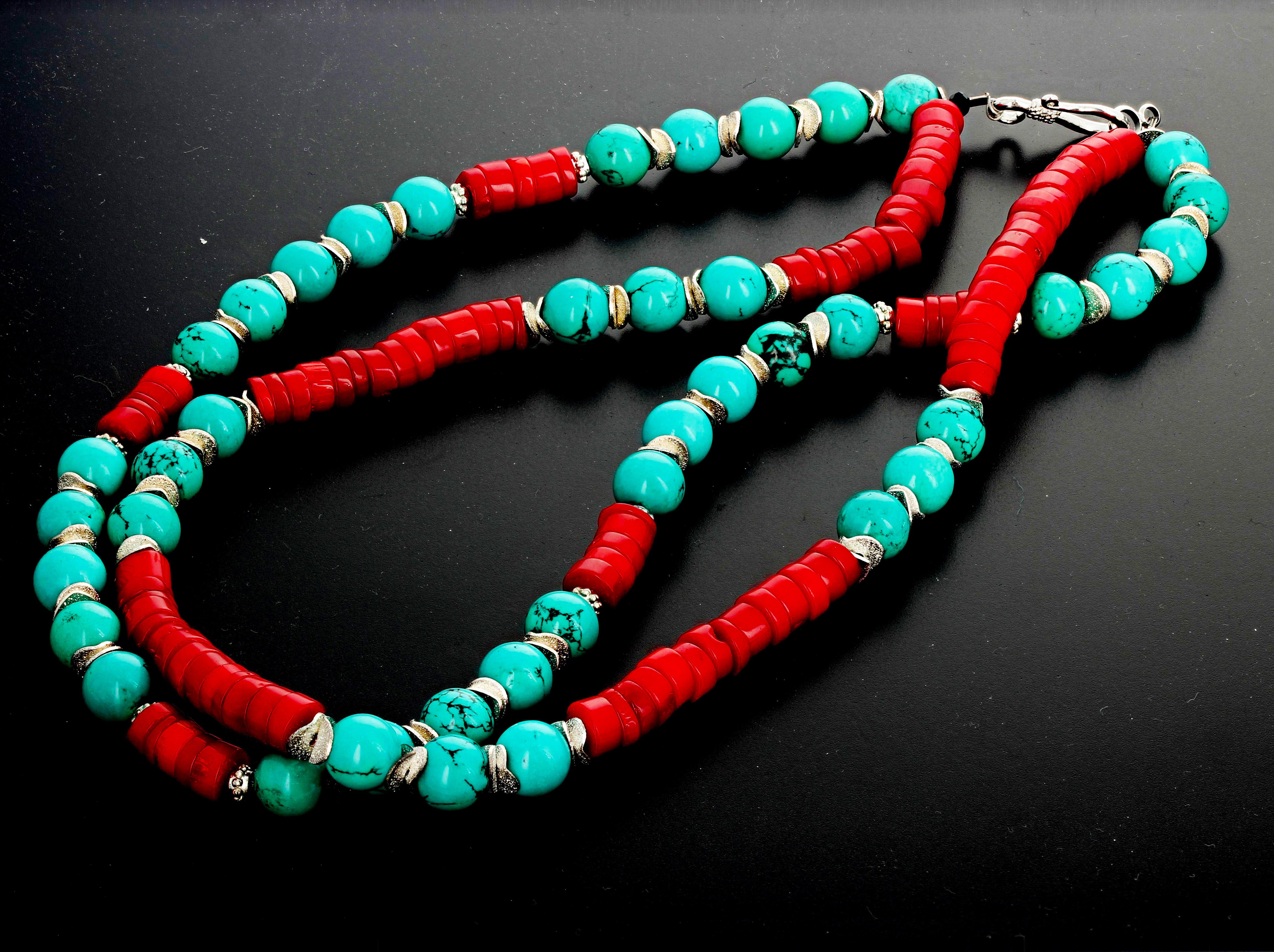 Gemjunky BoHo Chic Turquoise and Red Bamboo Coral Double Strand Necklace für Damen oder Herren