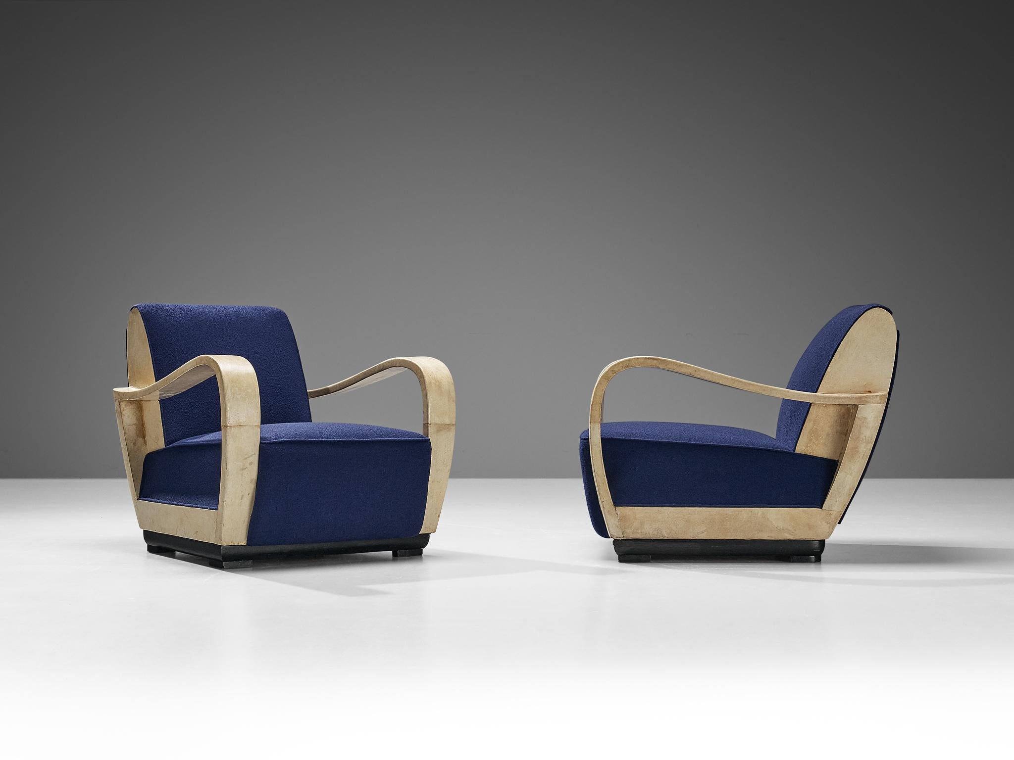 Italian Unique Valzania Pair of Lounge Chairs in Parchment and Blue Upholstery For Sale