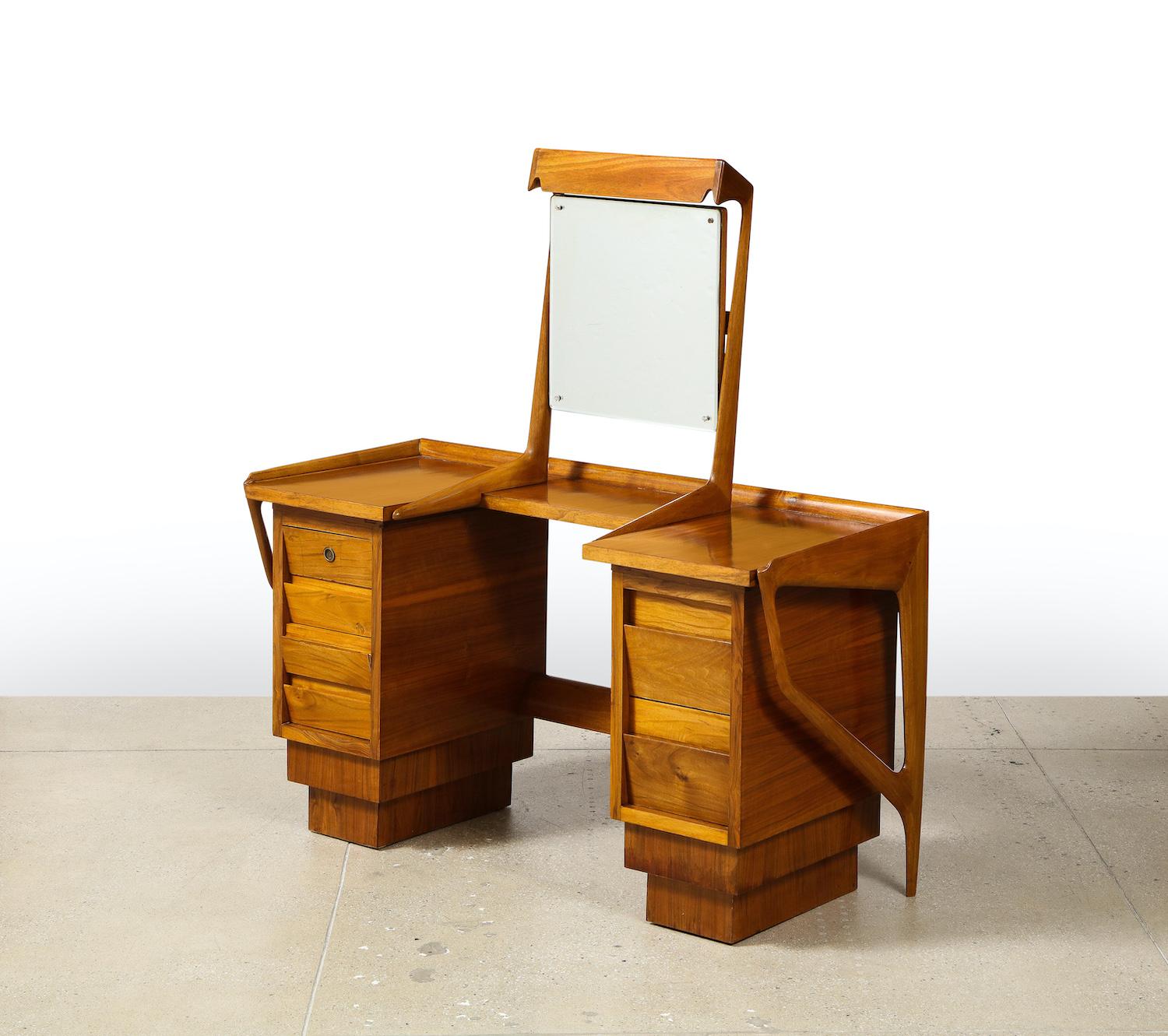 Italian Unique Vanity/ Dressing Table & Chair by Ico & Luisa Parisi For Sale