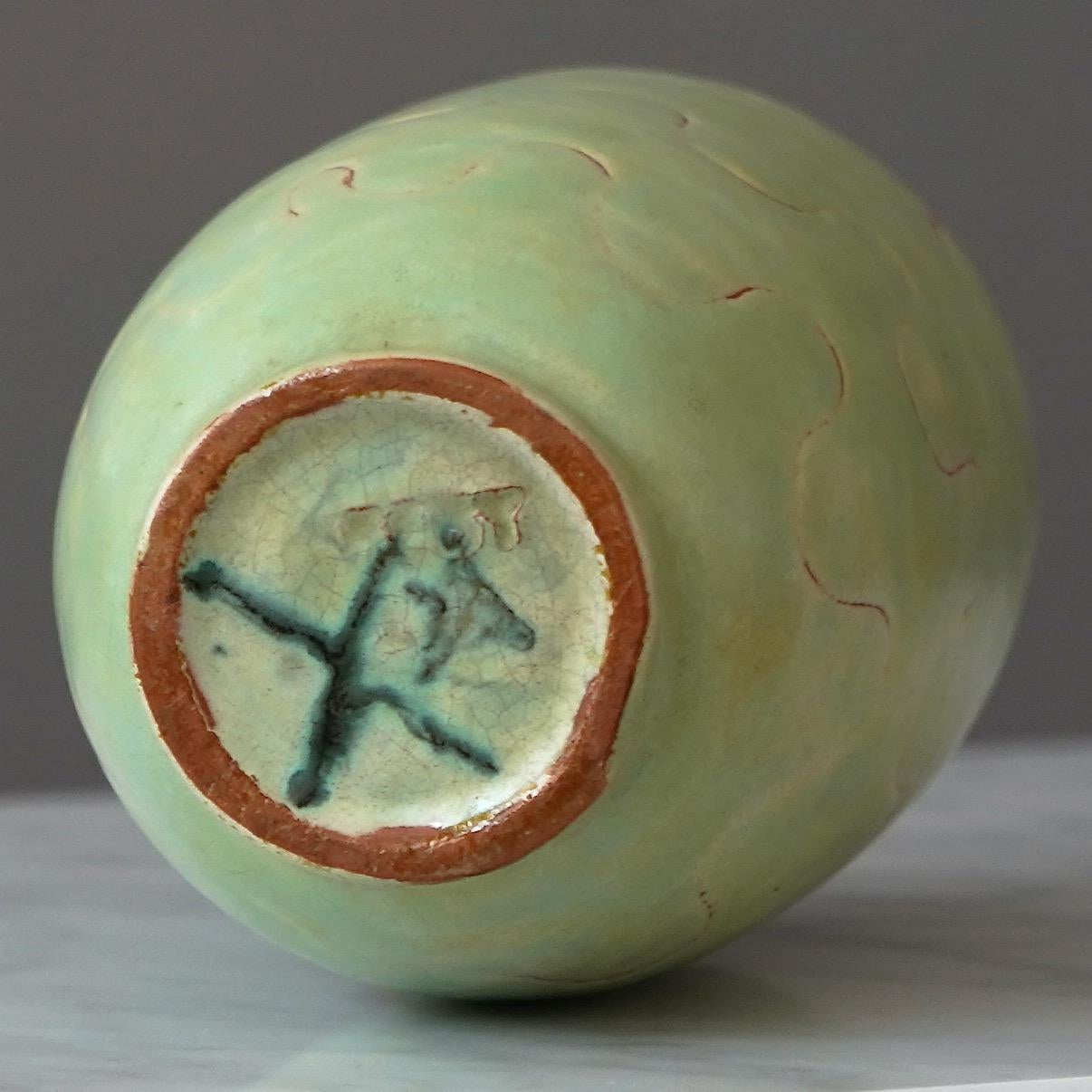 Vase unique d'Anna-Lisa Thomson. Upsala Ekeby, Suède, années 1940 Bon état - En vente à Malmö, SE