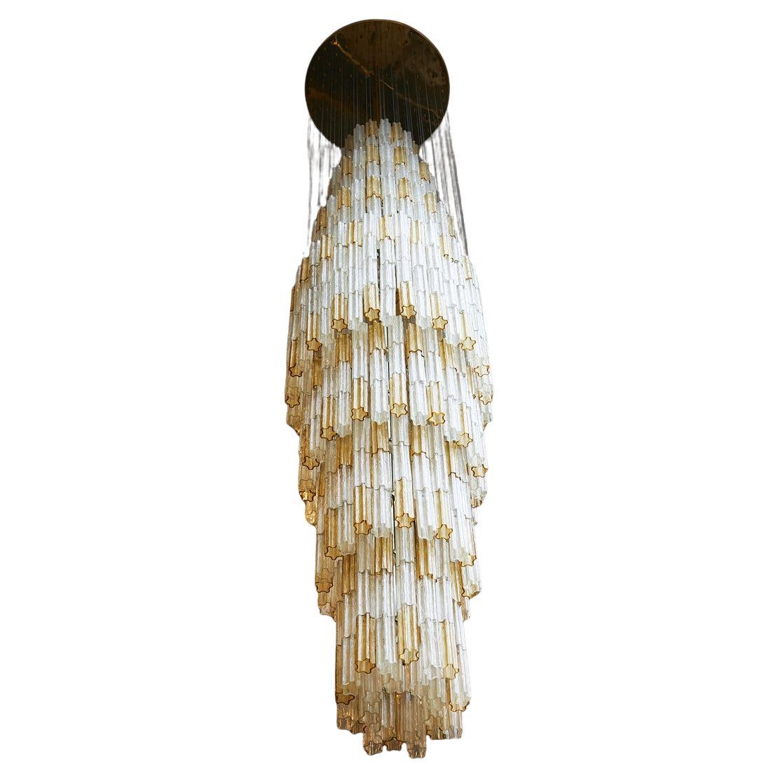 Lampadario Tronchi Venini unico nel suo genere