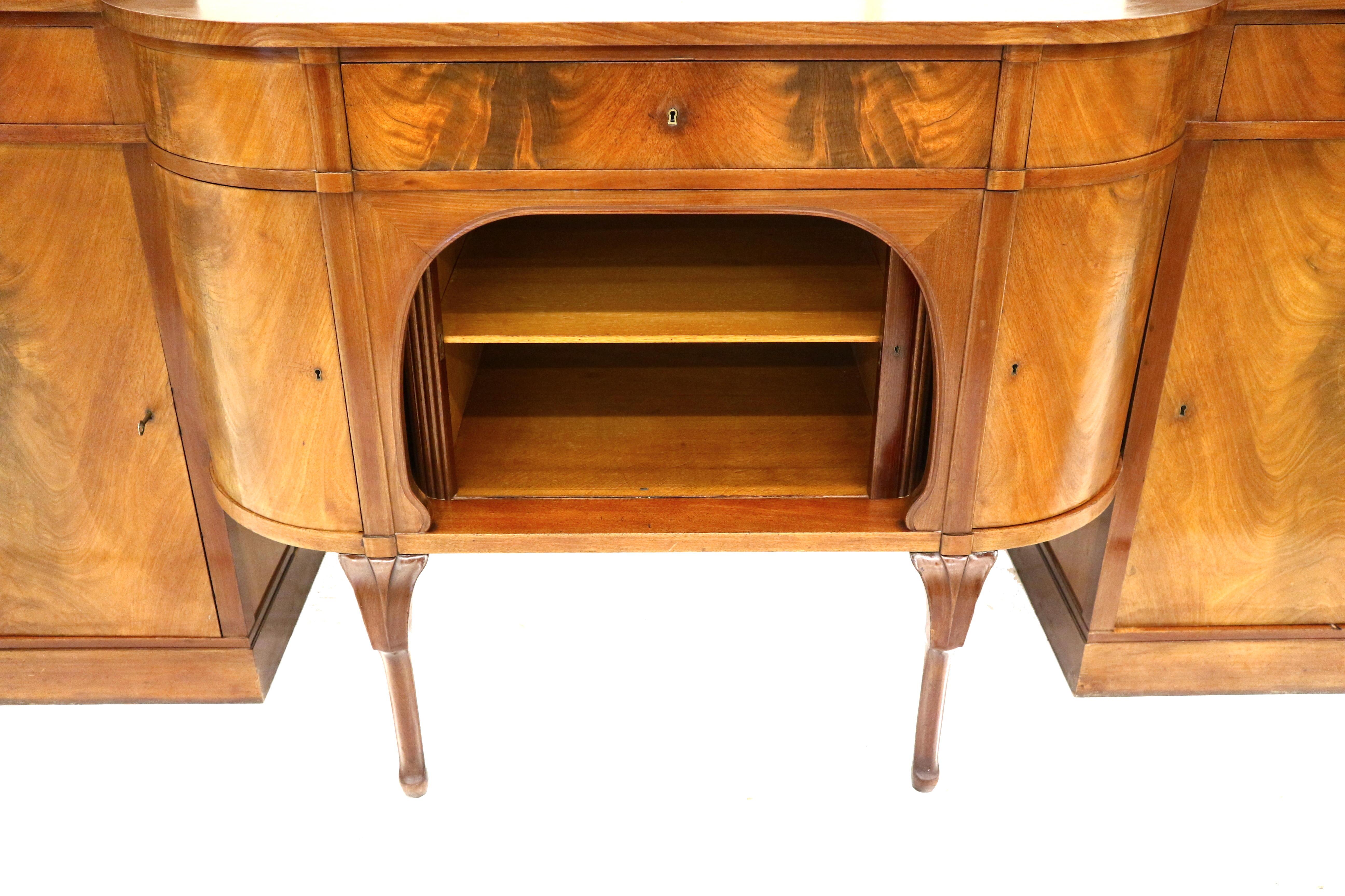Mid-20th Century Unique Victorian flamed sideboard from the 19th century For Sale