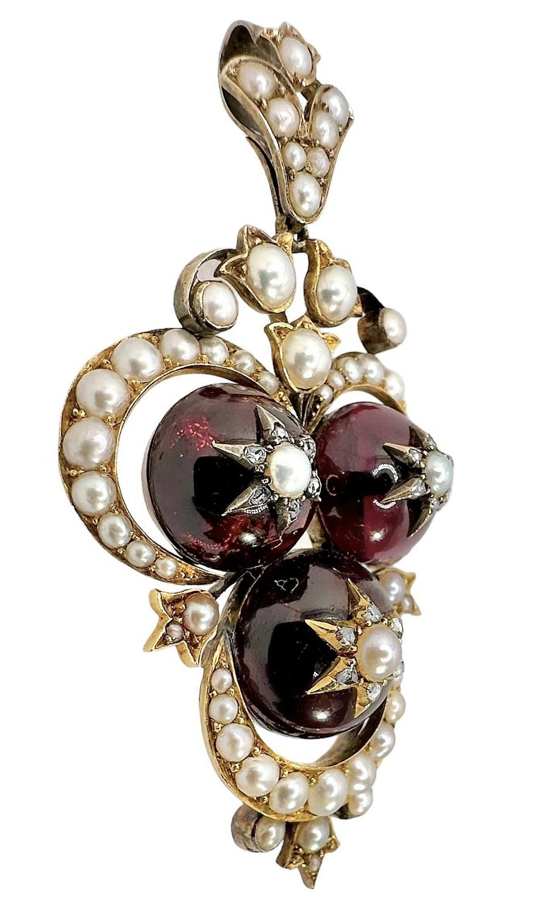 Unique Victorian Period 18k Gold, Half Pearl and Garnet Carbuncle Pendant  For Sale at 1stDibs