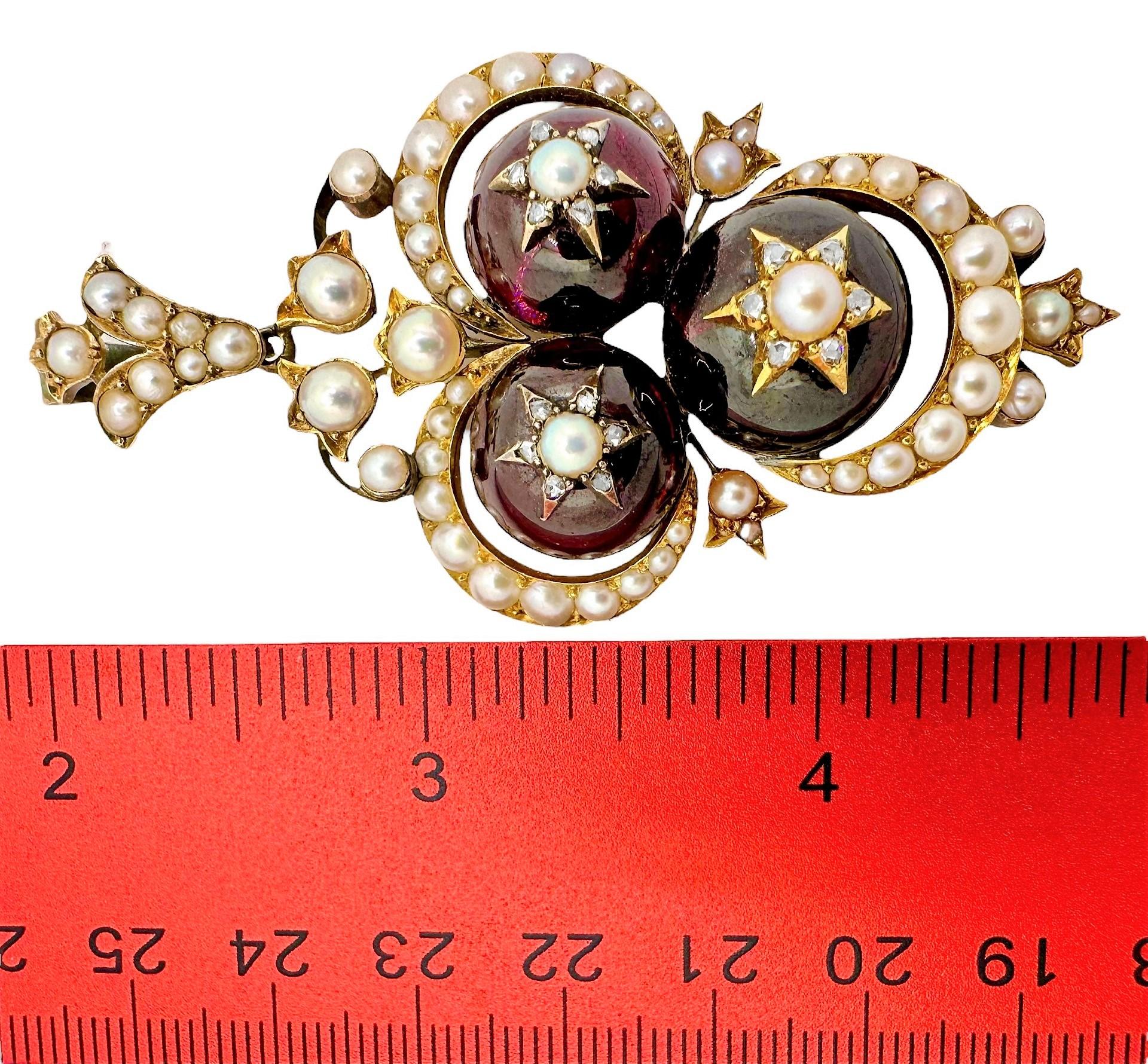 Unique Victorian Period 18k Gold, Half Pearl and Garnet Carbuncle Pendant  For Sale 1