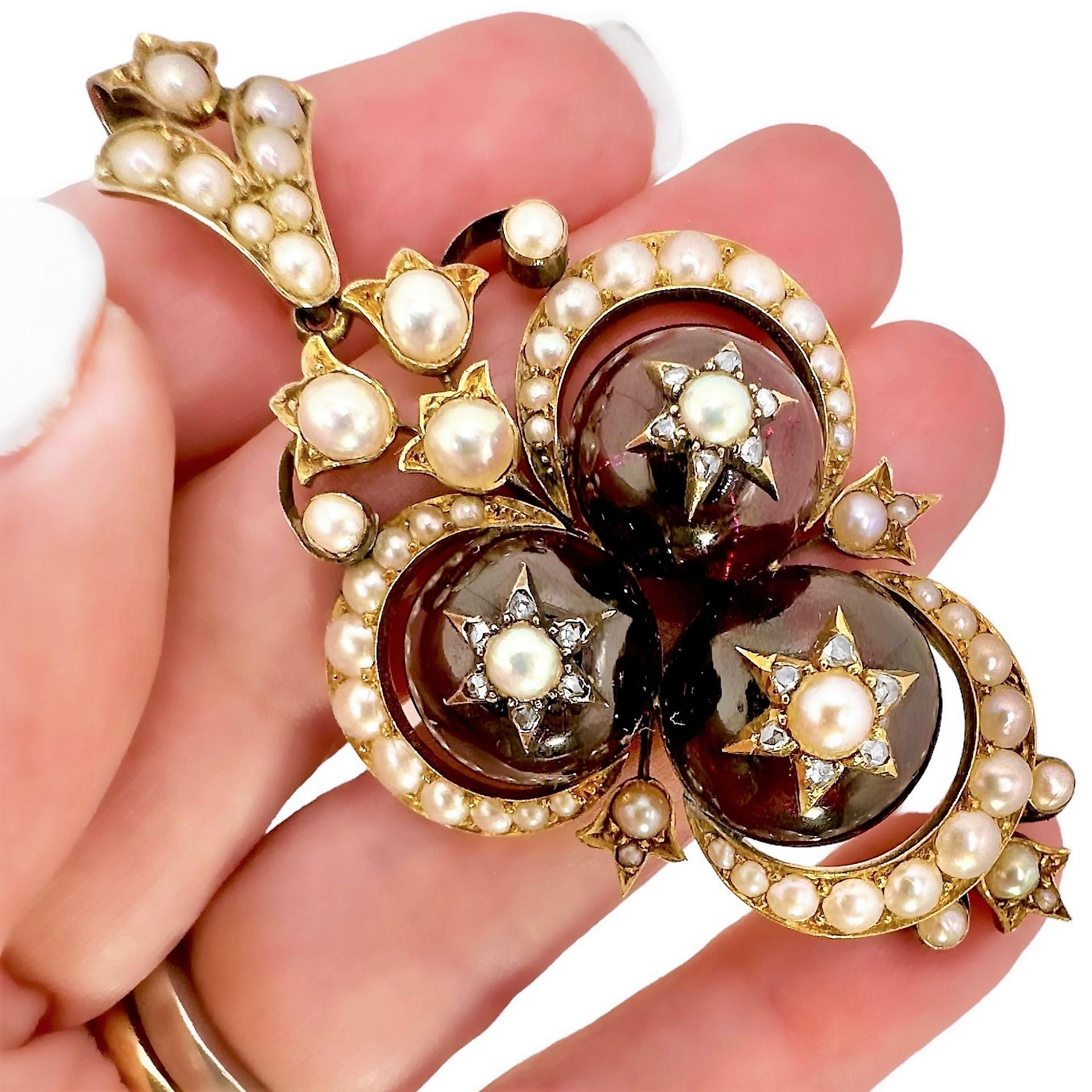 Unique Victorian Period 18k Gold, Half Pearl and Garnet Carbuncle Pendant  For Sale 3