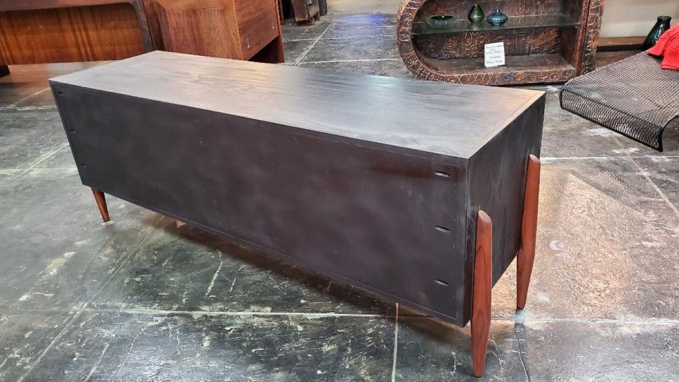 Unique Vintage 1960s Rosewood And Black Credenza / Cabinet With Slide Doors For Sale 4