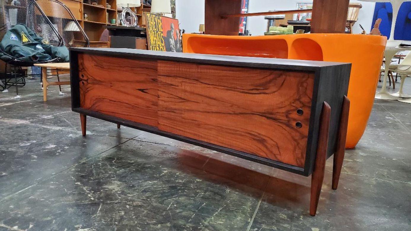 Mid-Century Modern Unique Vintage 1960s Rosewood And Black Credenza / Cabinet With Slide Doors For Sale