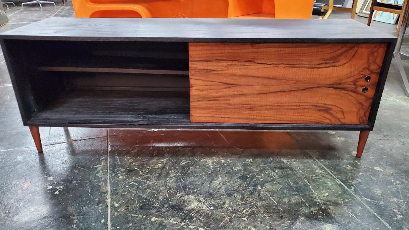 Unique Vintage 1960s Rosewood And Black Credenza / Cabinet With Slide Doors For Sale 2