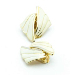 Unique Vintage and Timeless Cream Lacquered Earrings, 70s