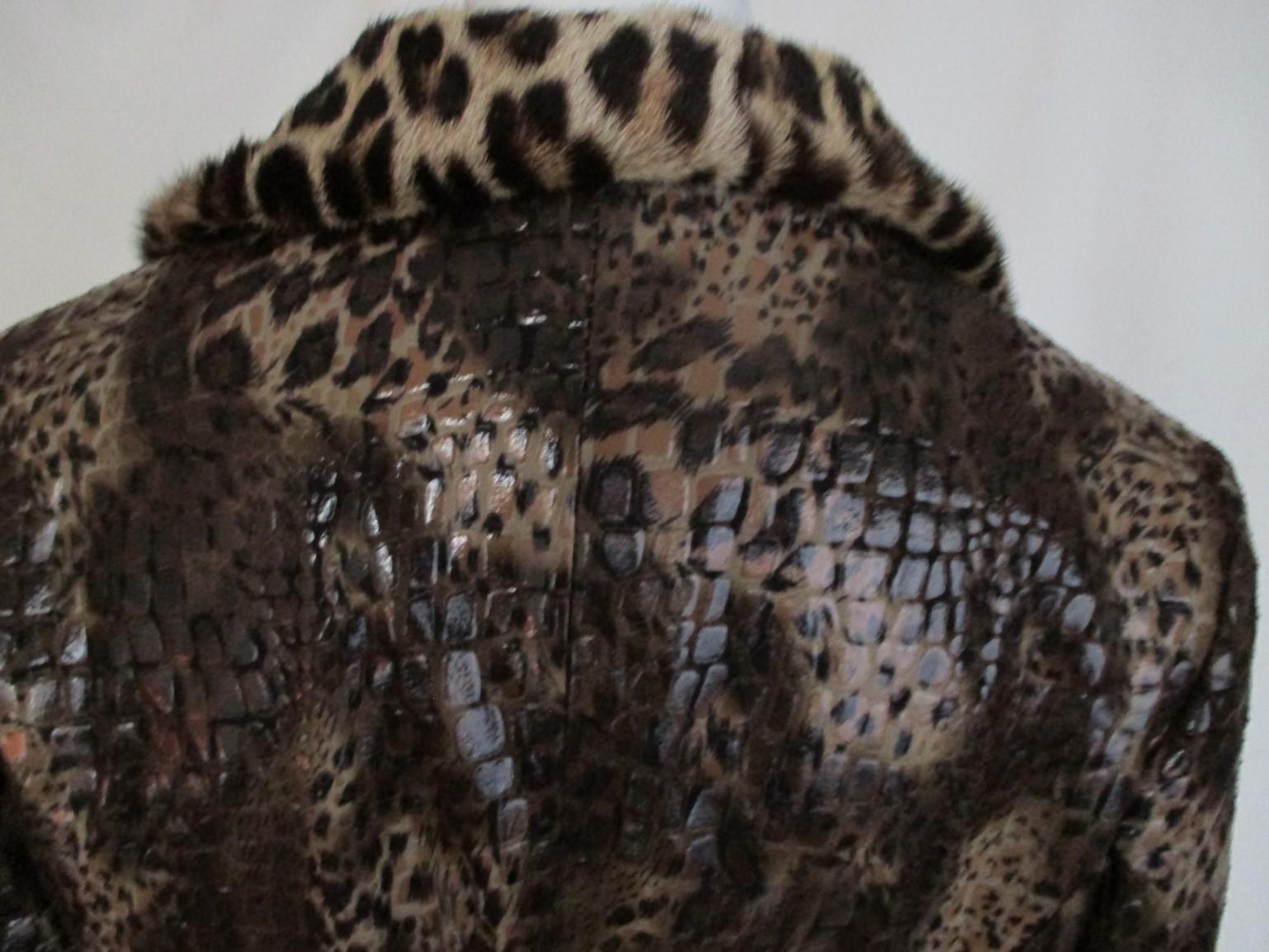 Black Unique Vintage belted Leopard Printed Fur Jacket For Sale