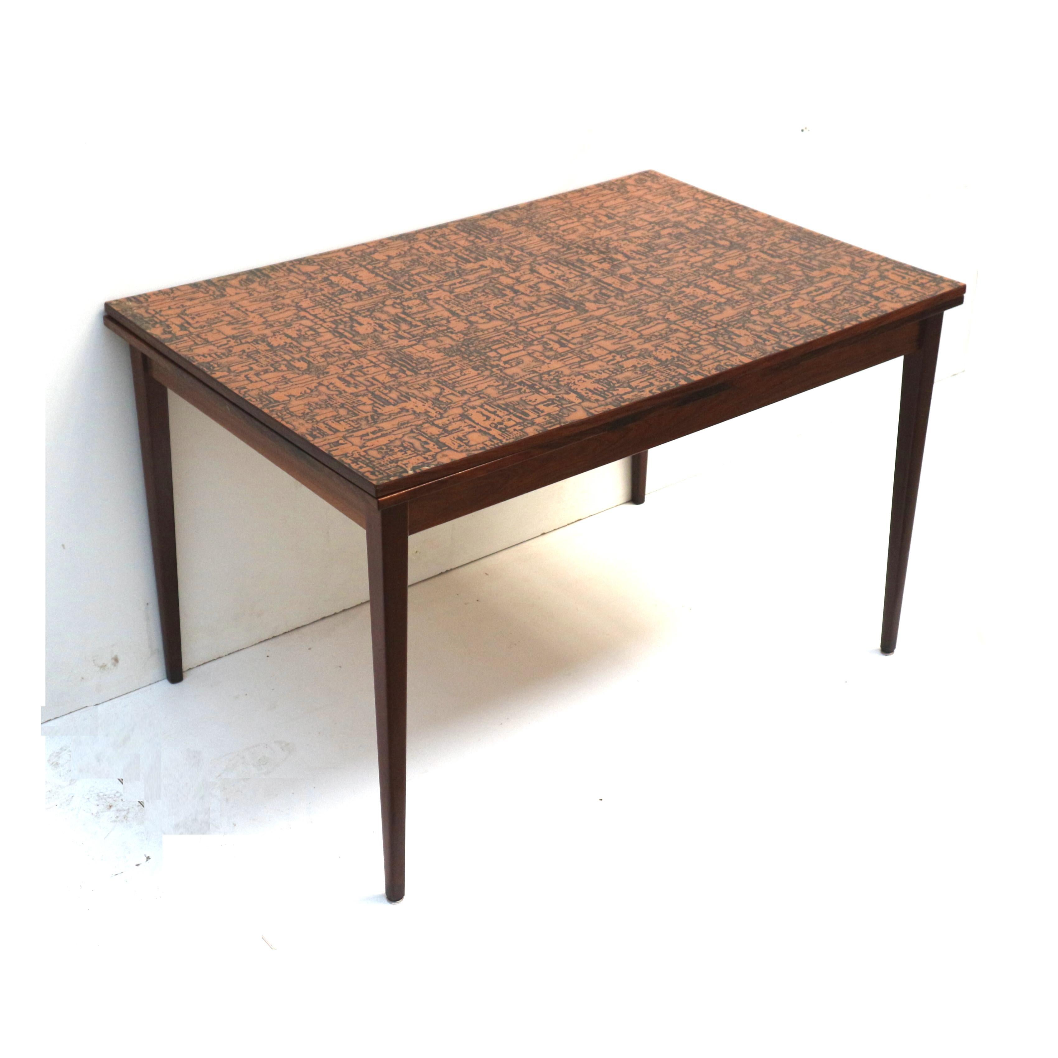 Unique vintage Brutalist extendable dining table with copper top For Sale 1