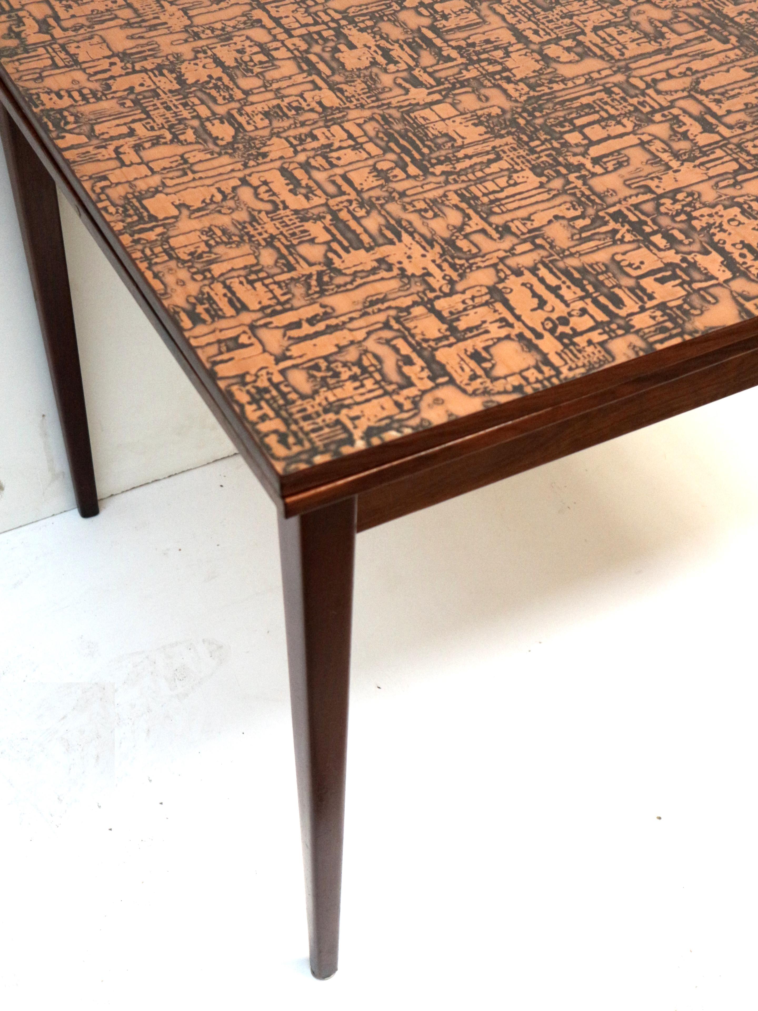 Unique vintage Brutalist extendable dining table with copper top For Sale 2