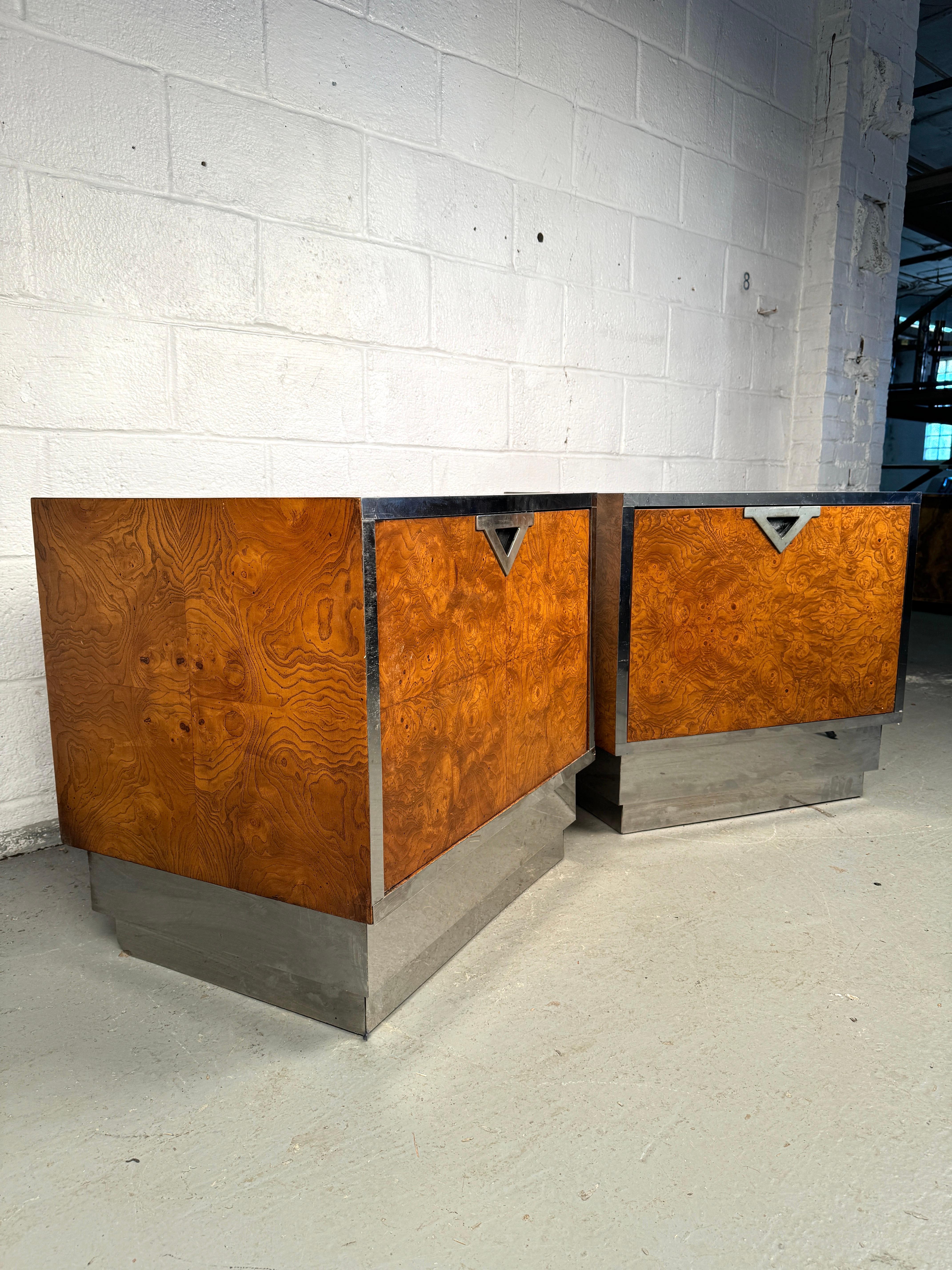 Mid-Century Modern Unique Vintage Burl and Metal Nightstands For Sale