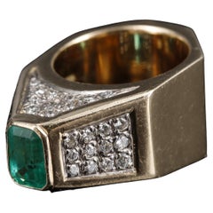 Unique Vintage Emerald Men Engagement Ring, Natural Diamond Wedding Band