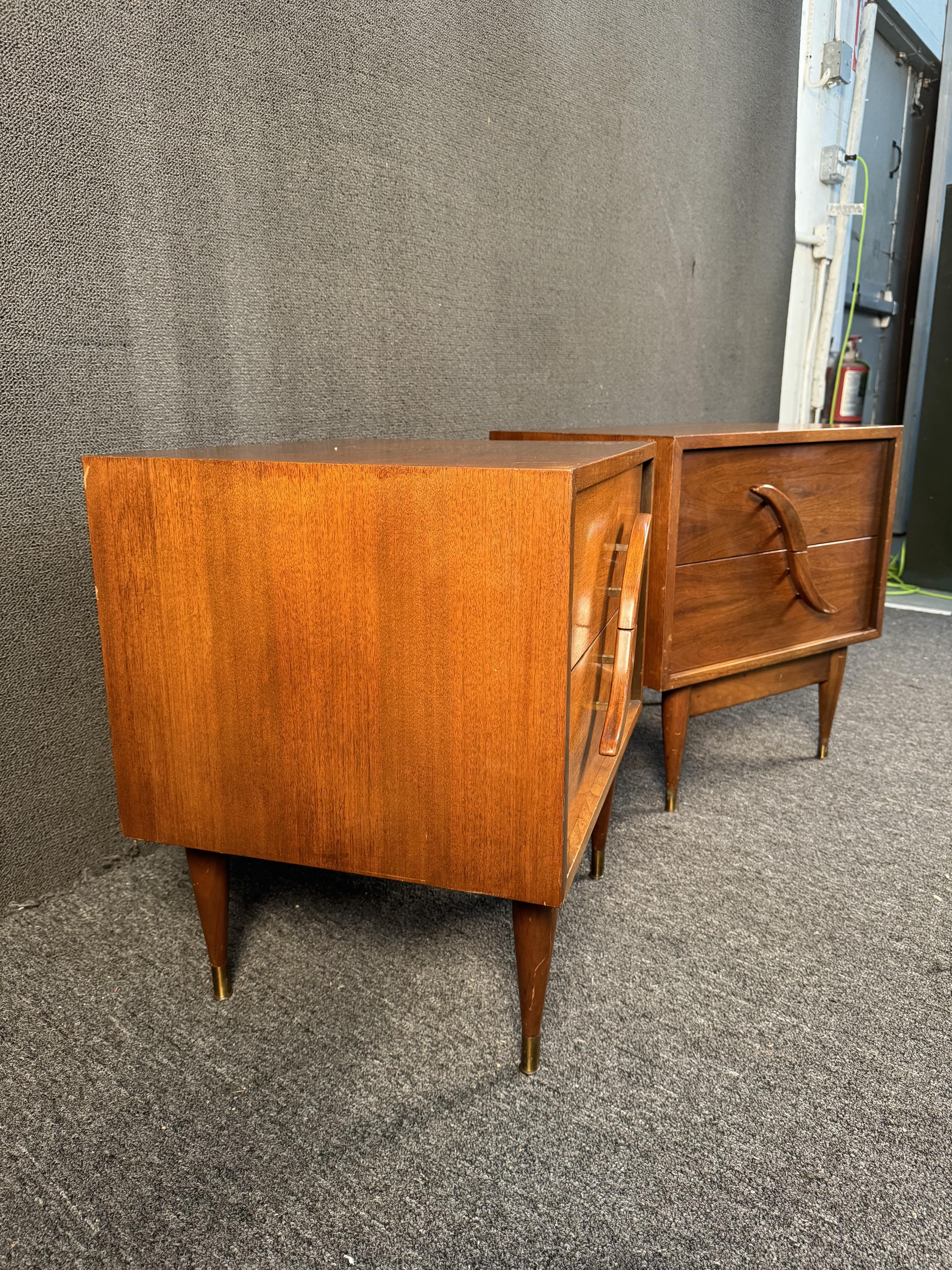 American Unique Vintage Nightstands by Unagusta  For Sale