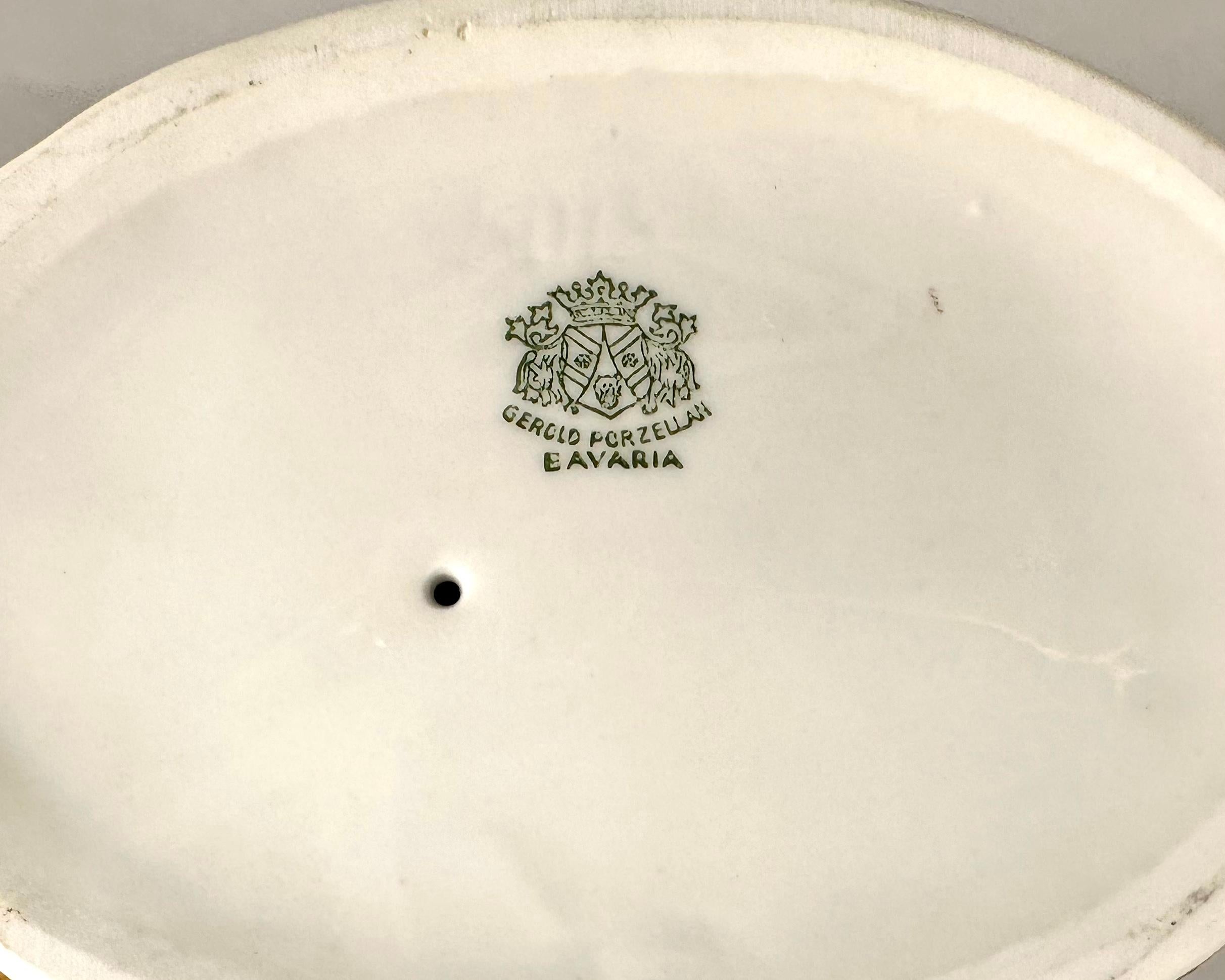Einzigartige Vintage-Porzellanfigur Cherub mit Lammfell Gerold & Co. Tettau Bayern im Angebot 3
