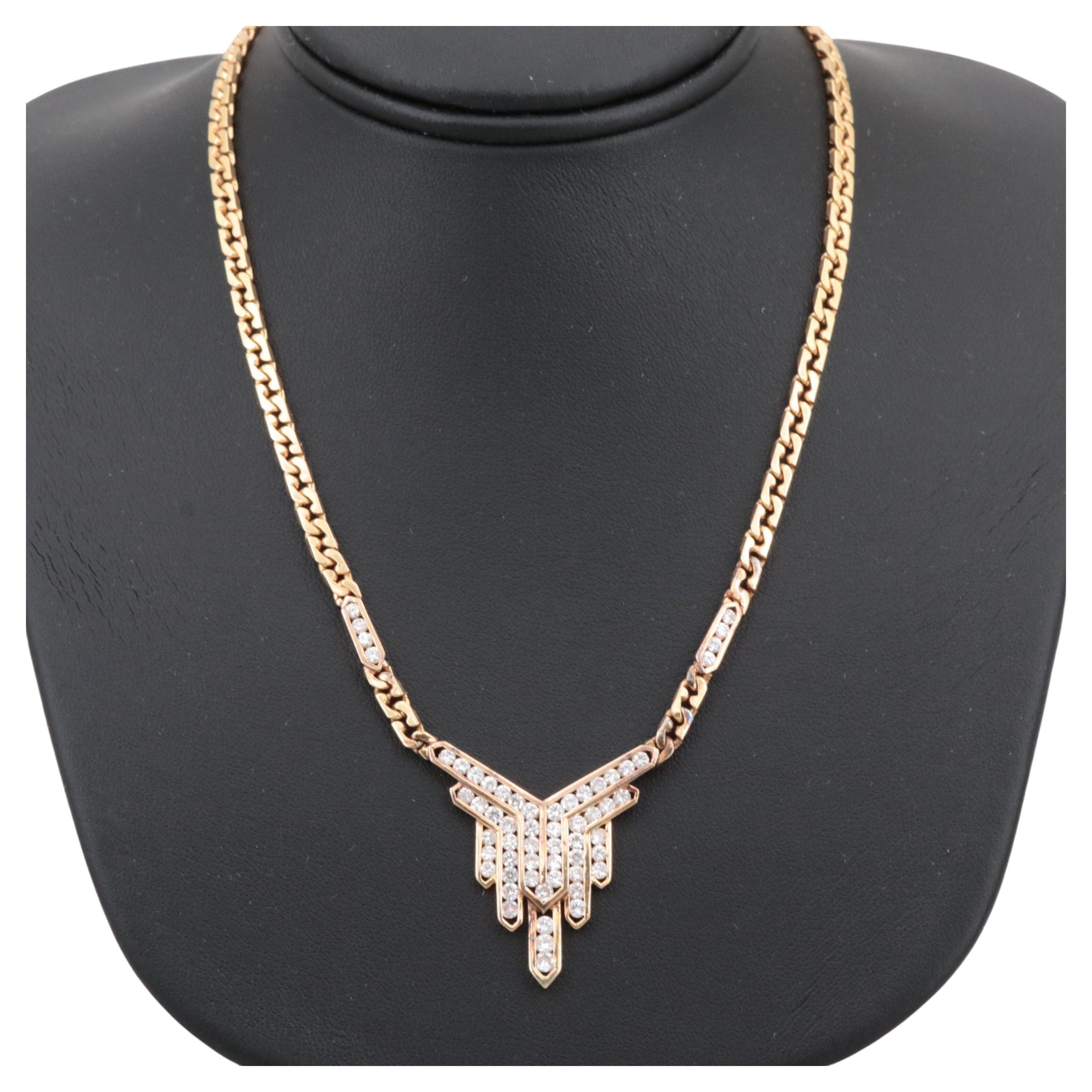 Unique Round Ruby Diamonds Necklace, 18K Yellow Gold For Sale at 1stDibs