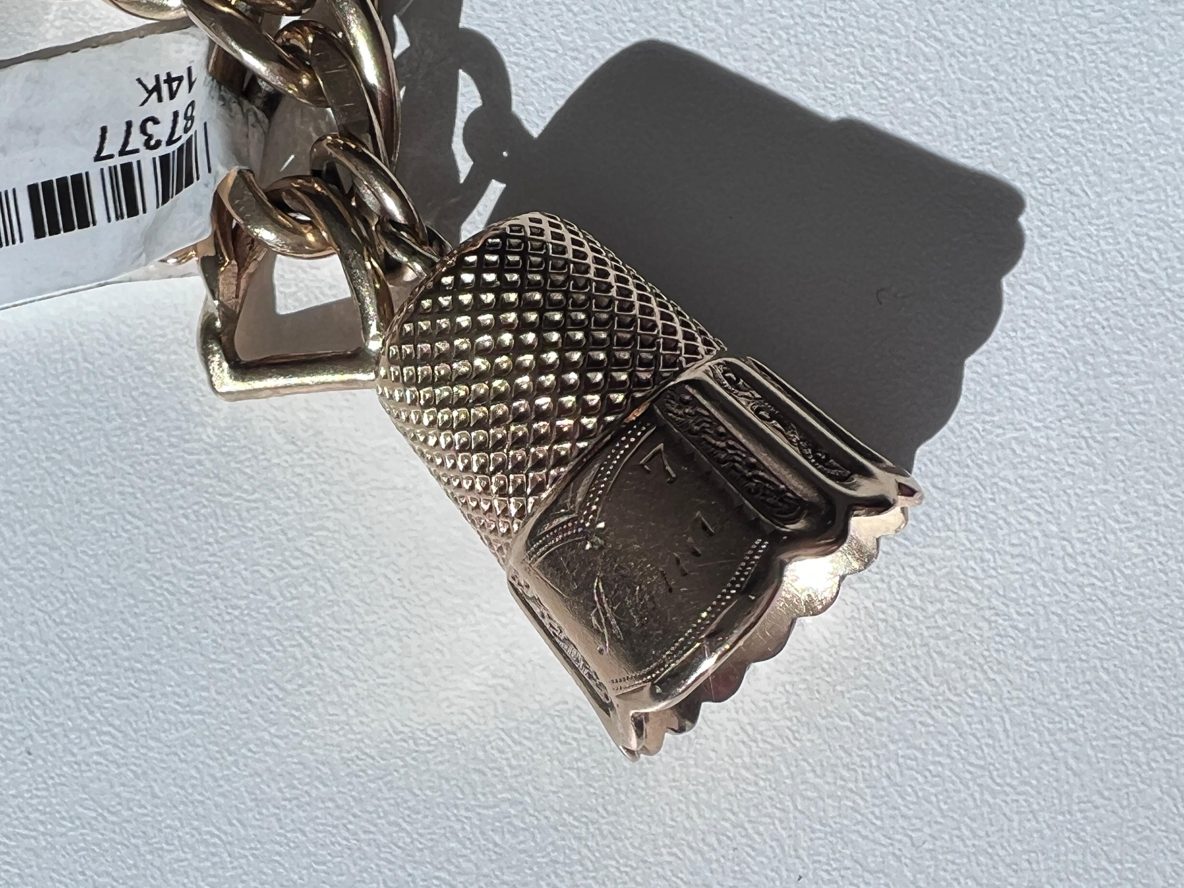 Bracciale Charm con ditale d'epoca unico nel suo genere in vendita 5