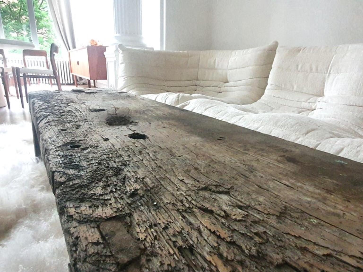 Unique Wabi Sabi Rustic Solid Table In Good Condition For Sale In Geneve, CH