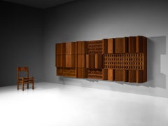 Mueble alto único de Giuseppe Rivadossi con impresionantes dimensiones en roble 12,86 pies