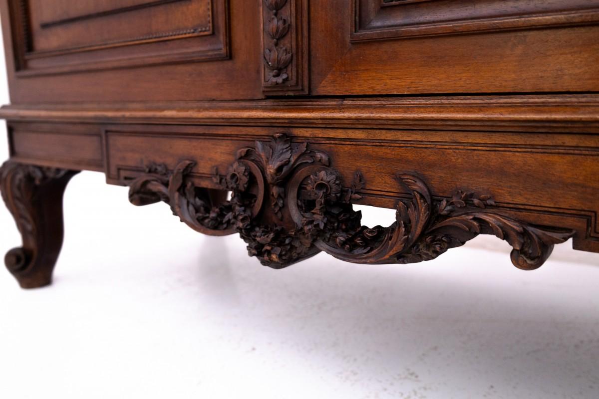Armoire unique, France, vers 1880. en vente 4