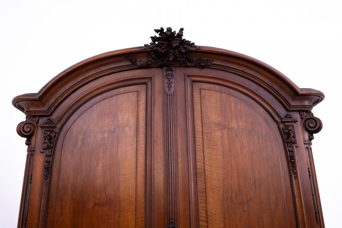 Français Armoire unique, France, vers 1880. en vente