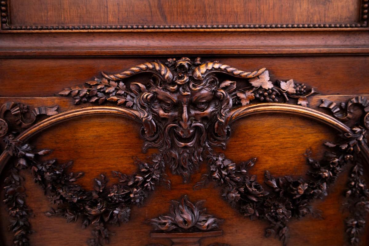 XIXe siècle Armoire unique, France, vers 1880. en vente