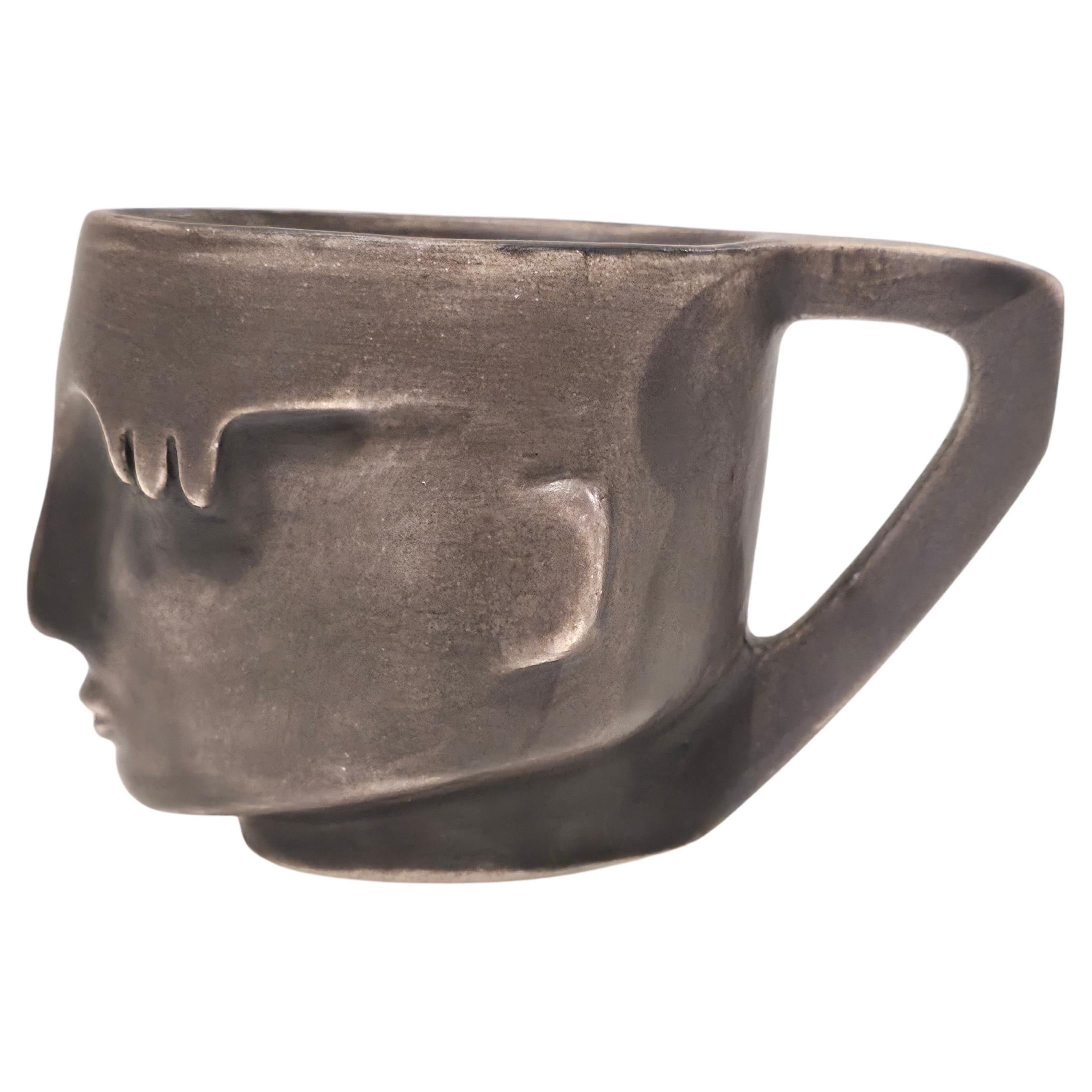 Taza Ristretto Escultural Guerrero Único 2 de Tamara Barnoff