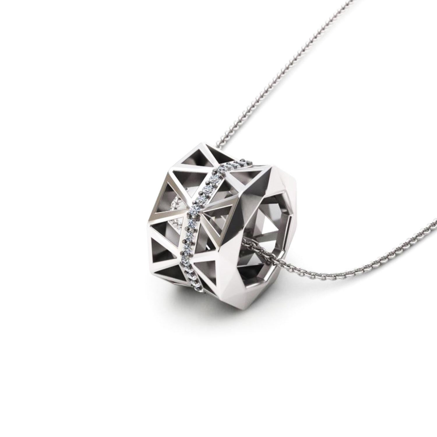 Ciondolo in oro bianco 18 carati
*Stesso modello con altre pietre e oro disponibili 

Diamante 0,16 ct
Peso 8 grammi
 
Questa collezione è stata creata ispirandosi alla meravigliosa e controversa
Castel Del Monte, eretto dall'imperatore Federico II