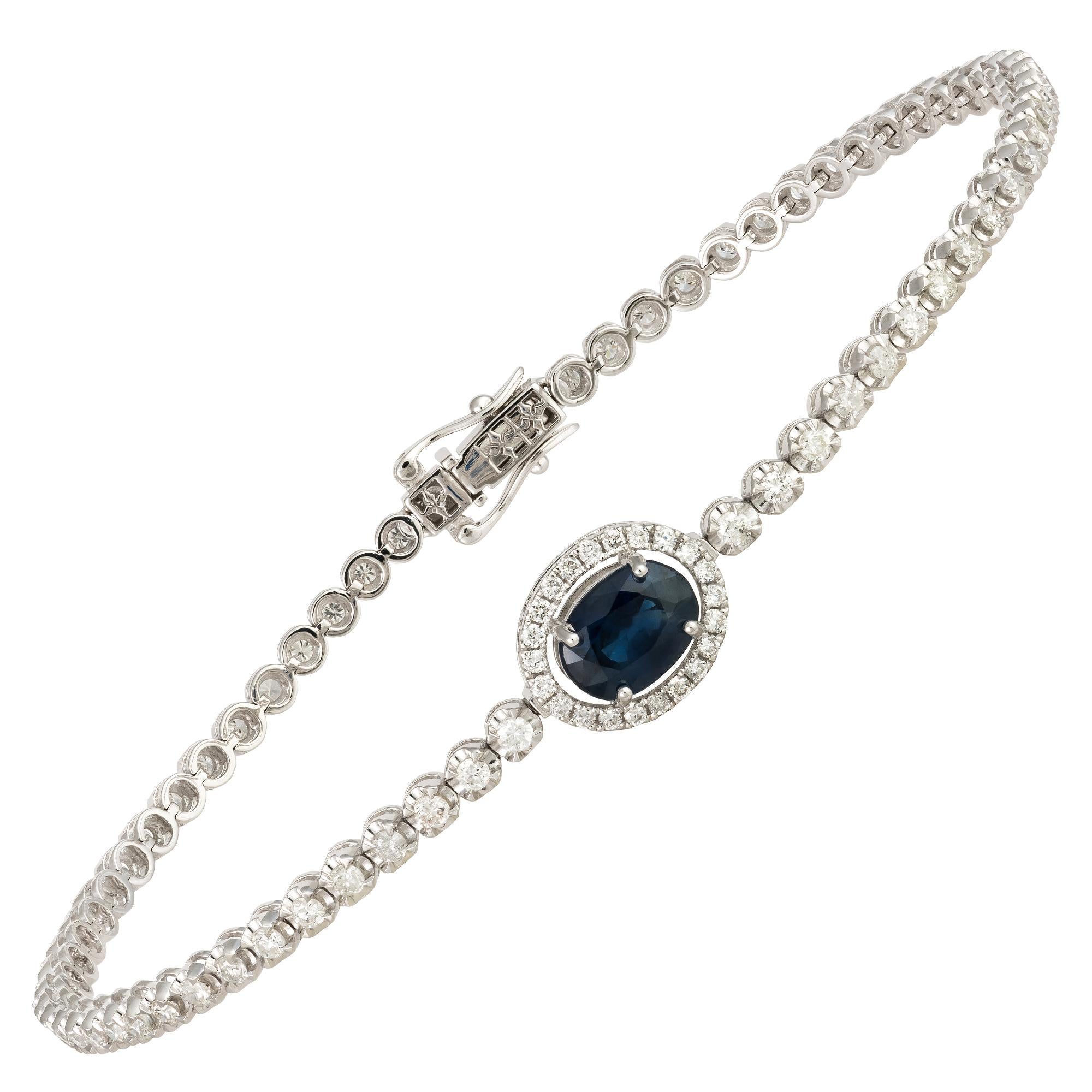 Unique White Gold 18K Blue Sapphire Bracelet Diamond for Her In New Condition For Sale In Genève, GE