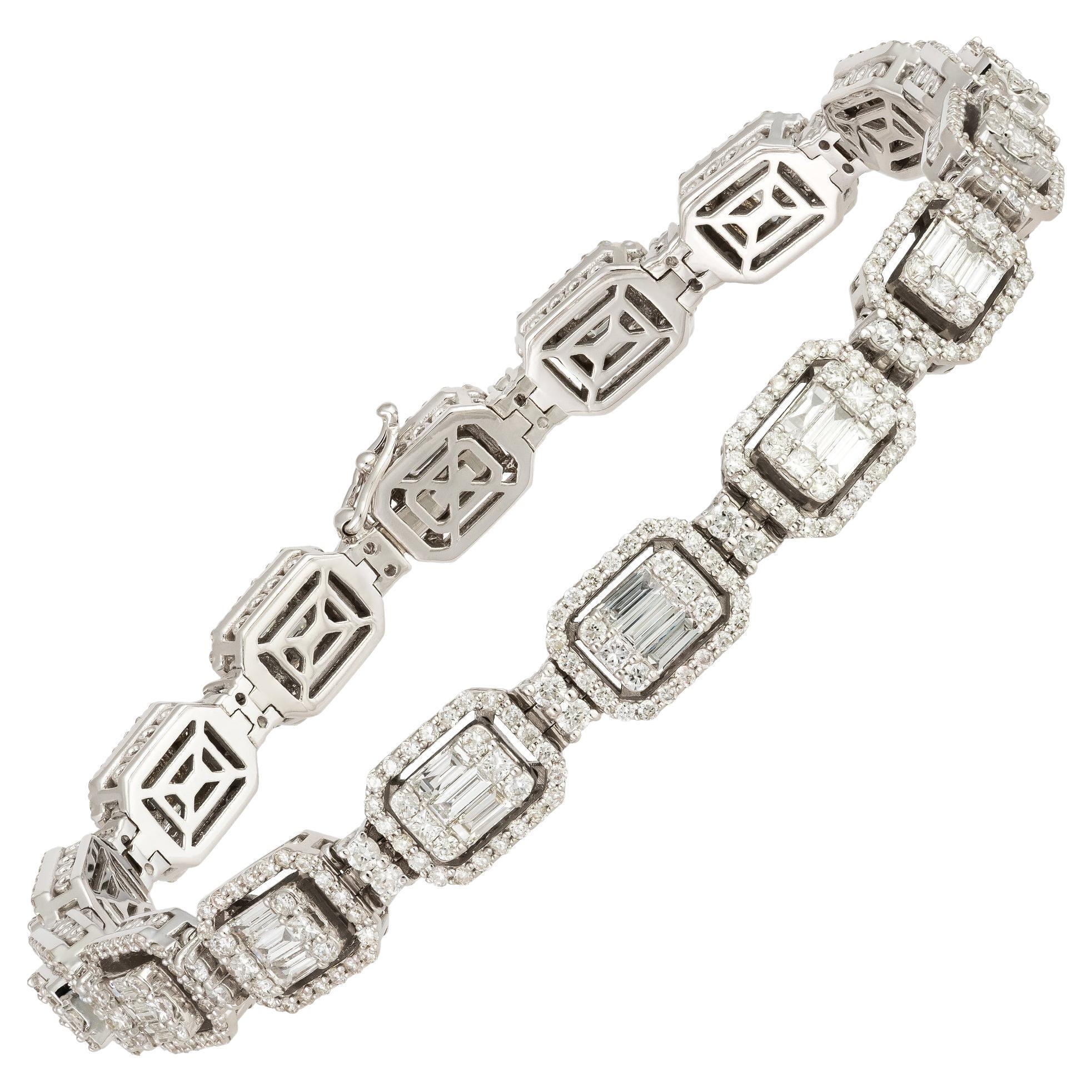 Unique Diamonds Bracelet en or blanc 18K pour elle en vente