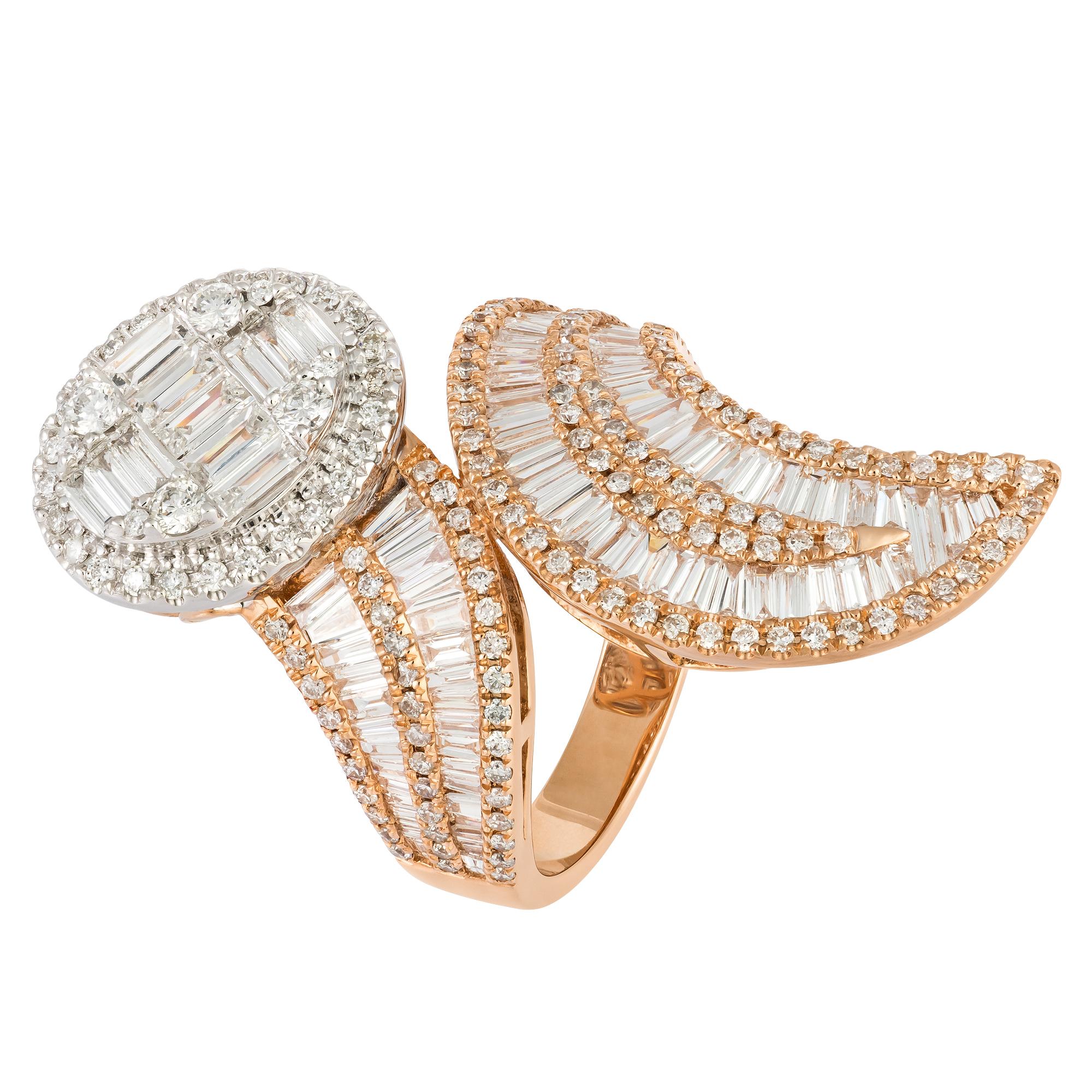 Im Angebot: Einzigartiger weißer rosa 18 Karat Gold Weißer Diamantring für sie () 2