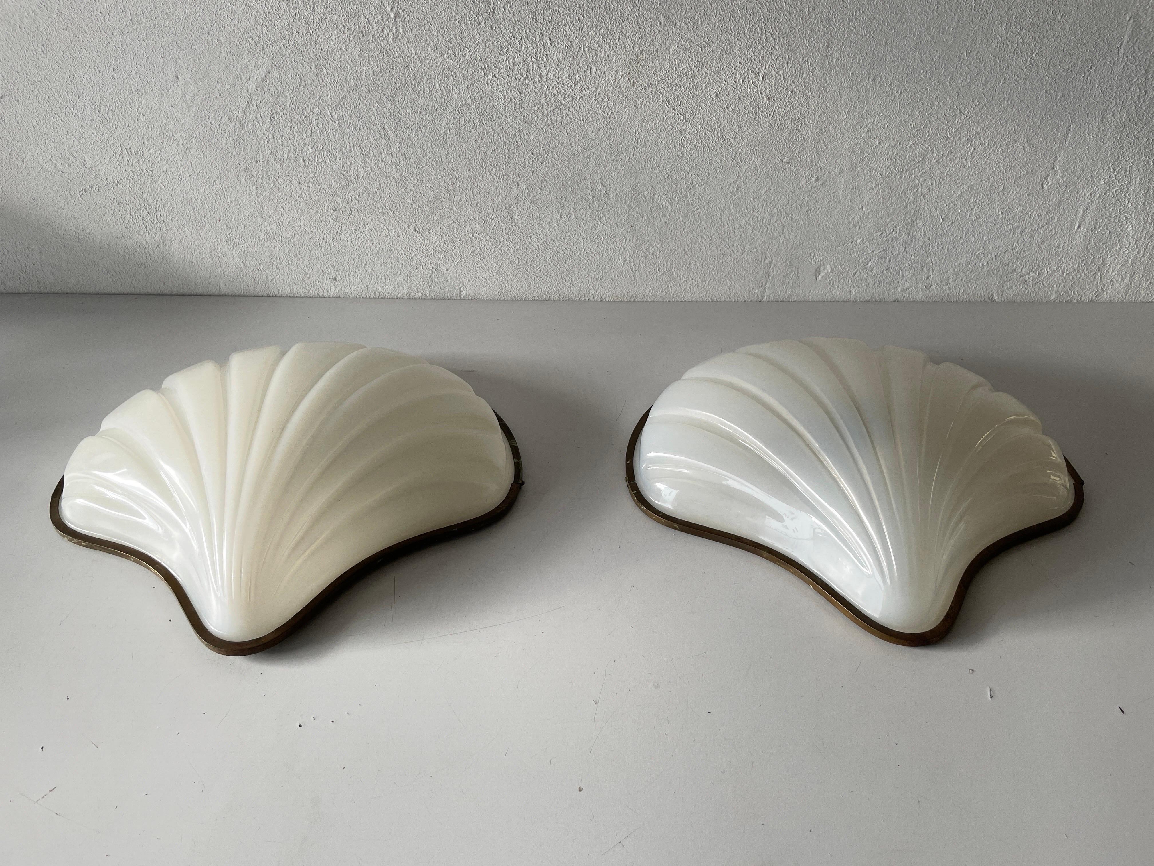 Mid-Century Modern Unique White Plexiglass Shell Shaped Pair of Large Sconces, 1950s, Italy For Sale