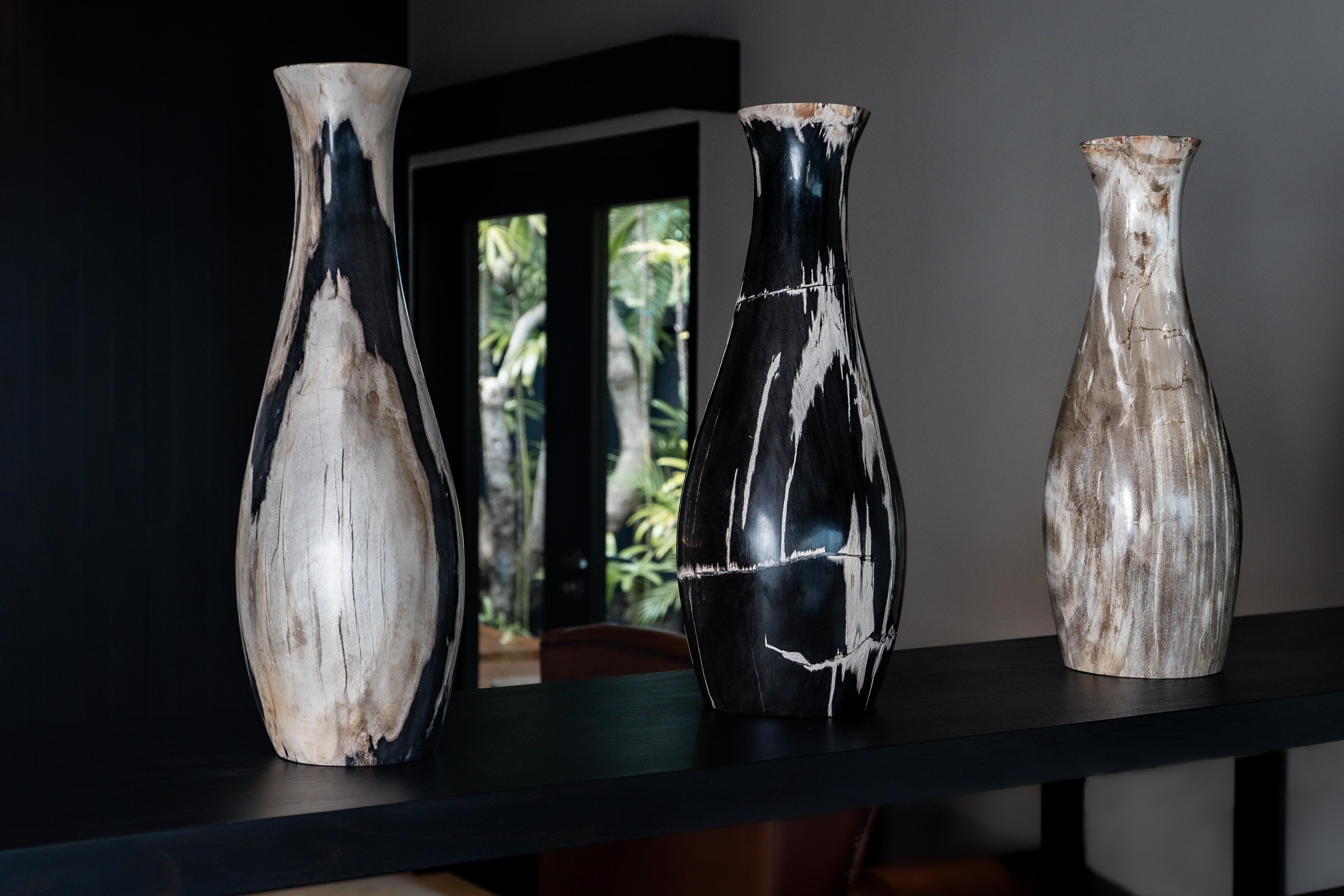 Indonésien Vase en bois unique de Deepwood en vente