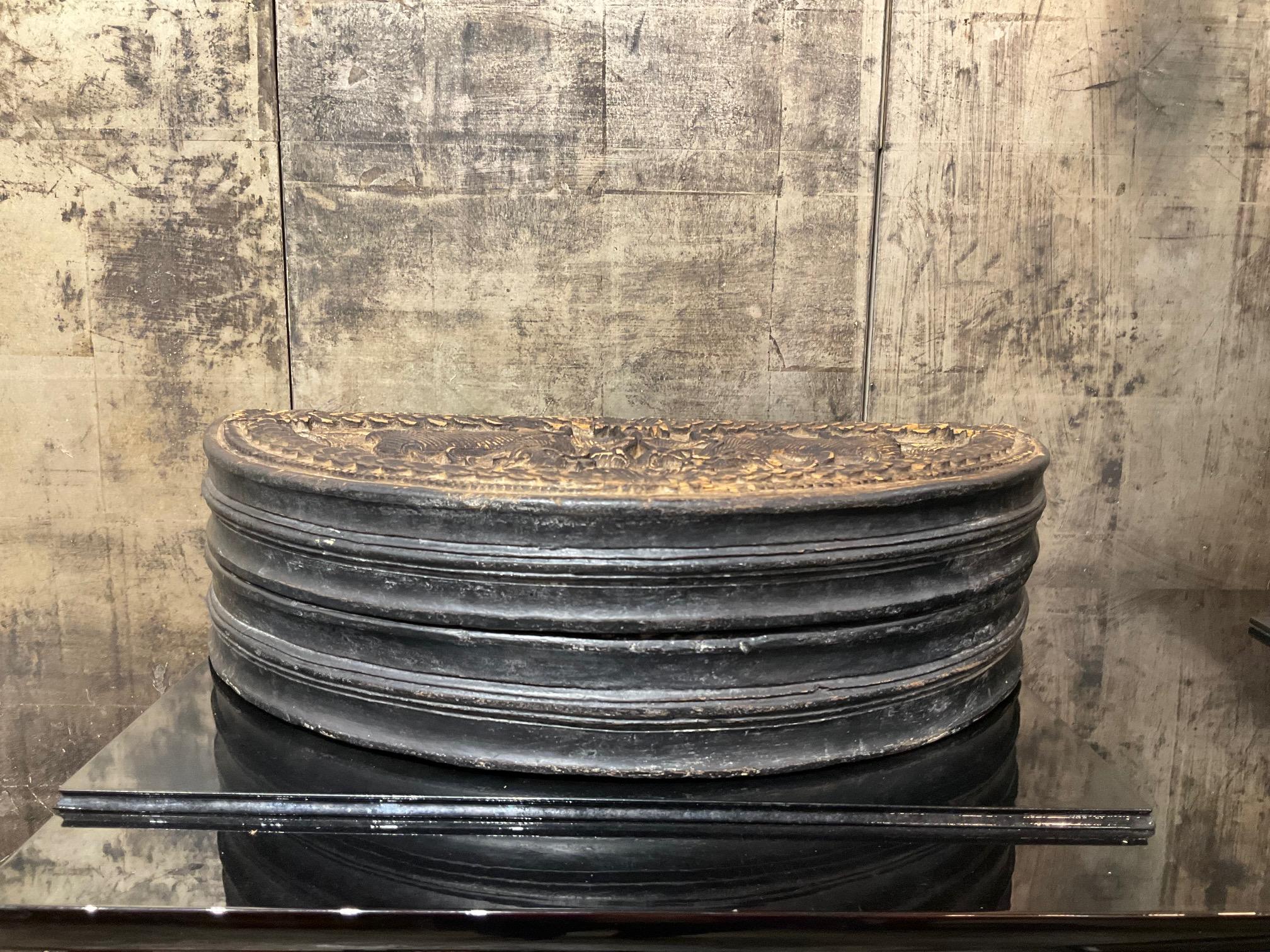 Bois Boîte à ustensiles unique en bois pour la préparation des noix de bétel en vente