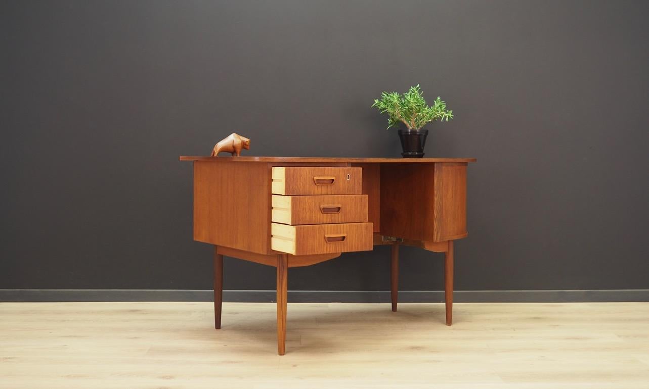 Unique Writing Desk 1960-1970 Danish Design Teak In Good Condition In Szczecin, Zachodniopomorskie