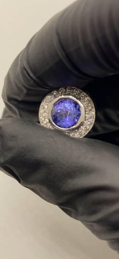 Boucles d'oreilles uniques Yard New York avec tanzanites violettes de 4,50ct et brillants de 1,00ct